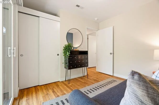 9244 N Allegheny Ave - 20.jpg