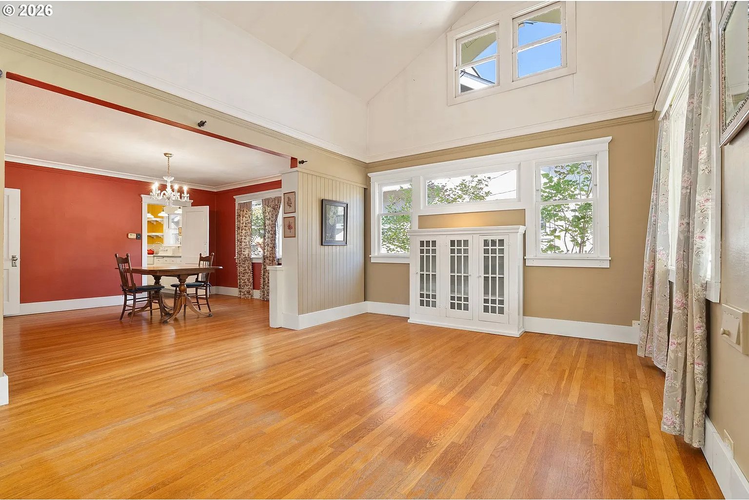 2725 NE28th - 14_cropped.jpg