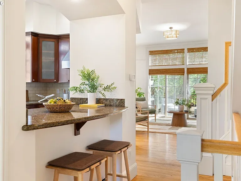 1518 SE 30th - 15.webp
