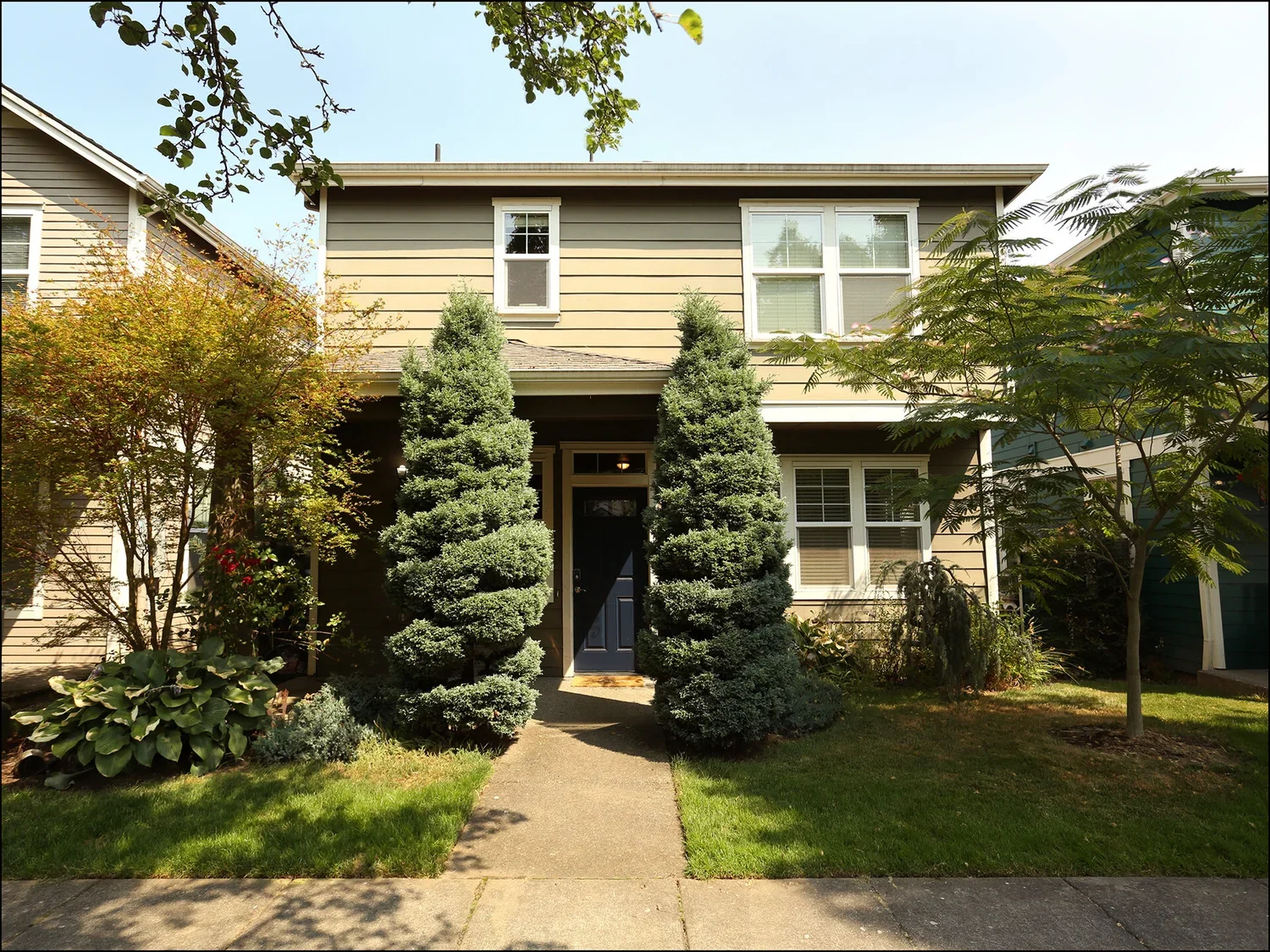 4941 N Hudson.webp