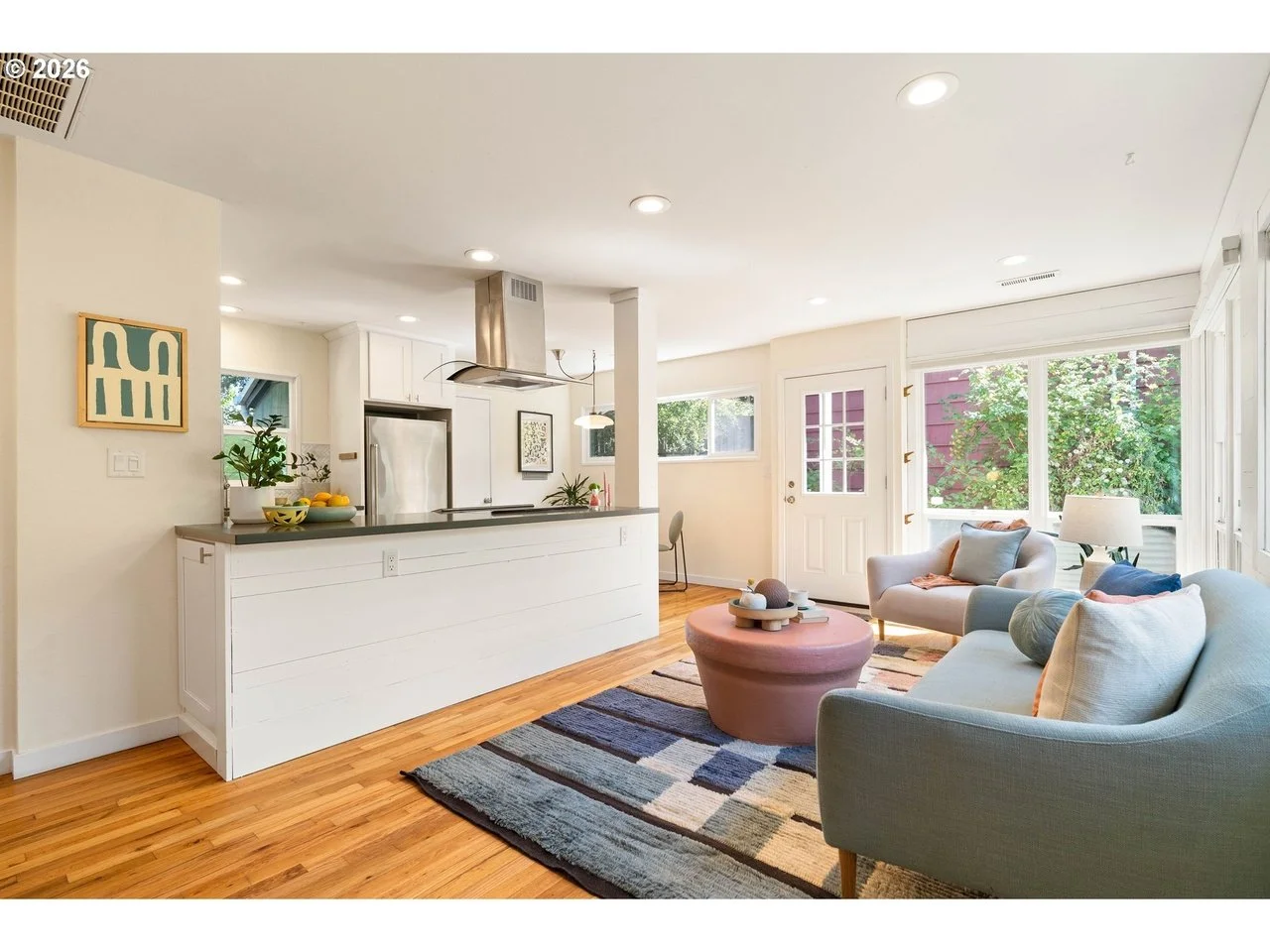 9244 N Allegheny Ave - 7.jpg
