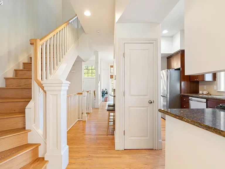 1518 SE 30th - 24.webp