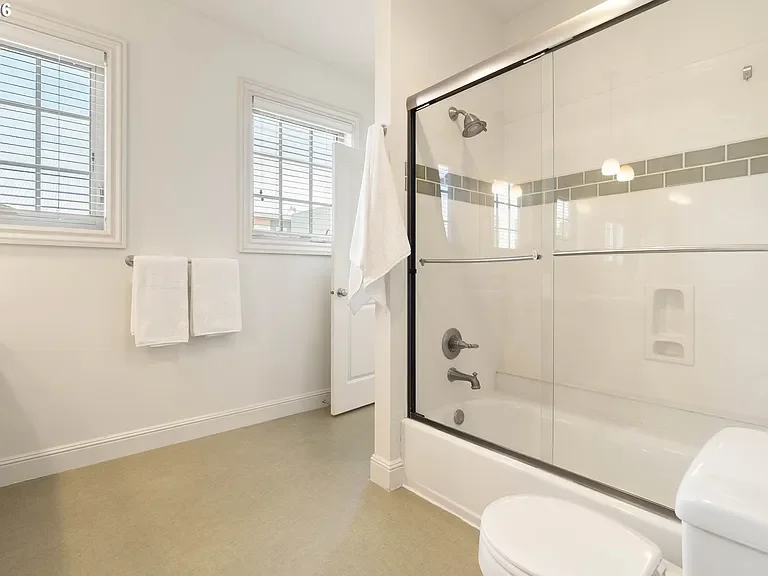 1518 SE 30th - 30.webp