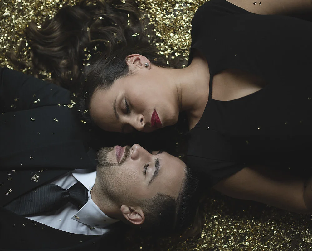 black+tie+engagement+with+gold+confetti+houston+photography.jpeg