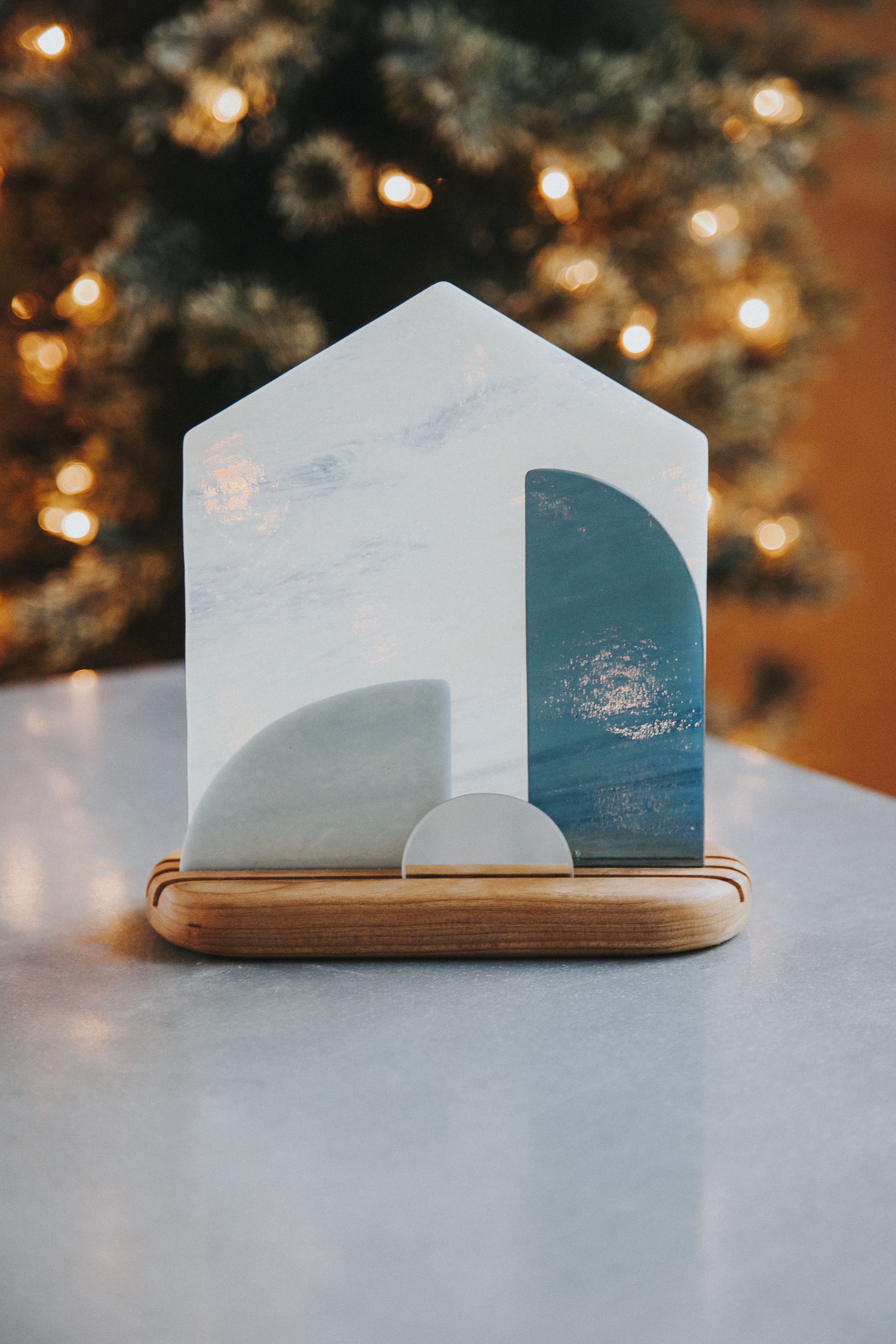 SZKLO GLASS - LARGE NATIVITY CENTERPIECE - 15.jpg