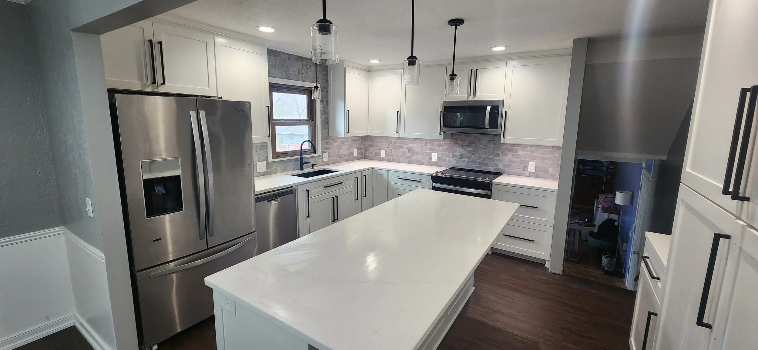 Sleek Modern Influenced 