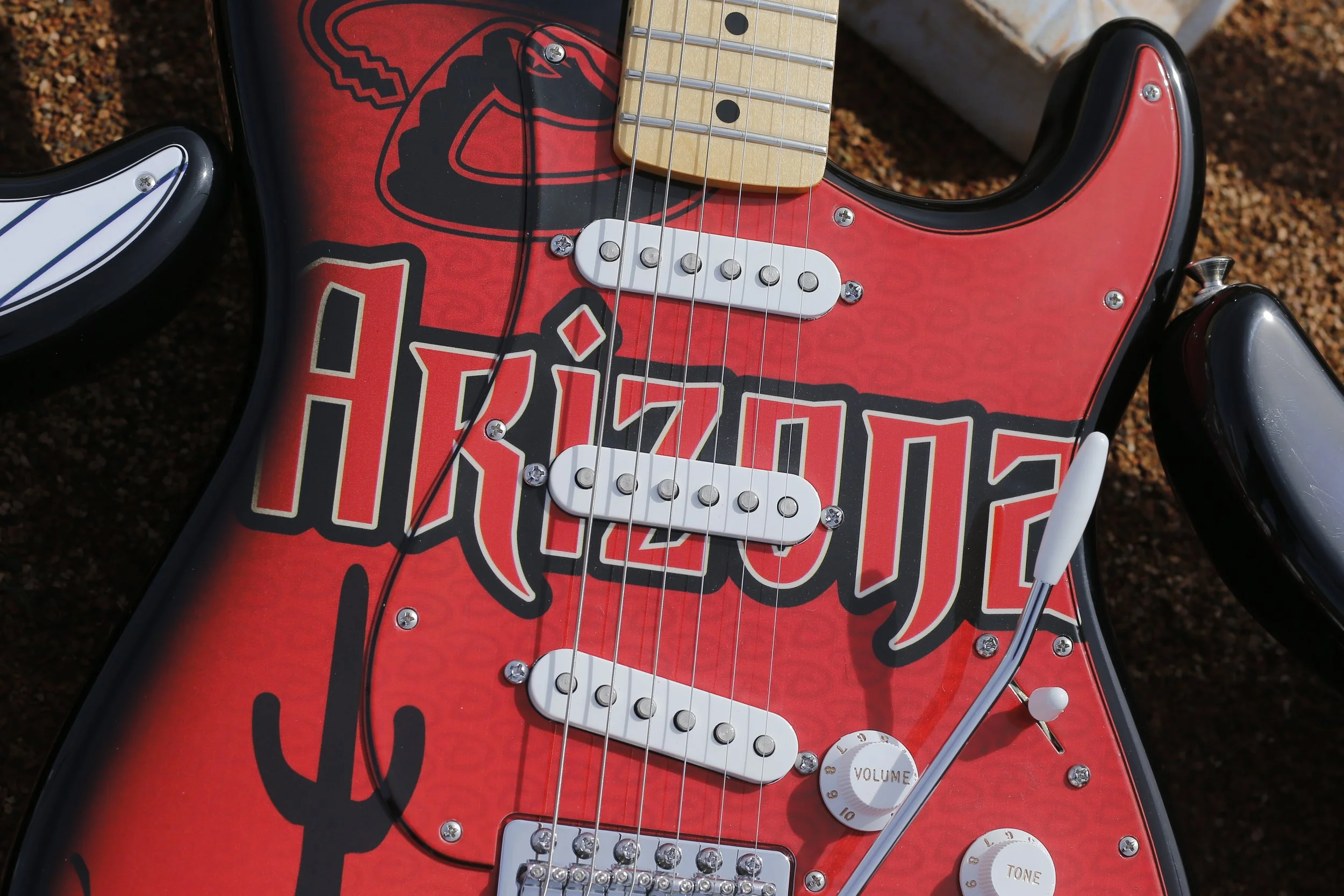 Fender MLB Arizona Diamondbacks v05.JPG