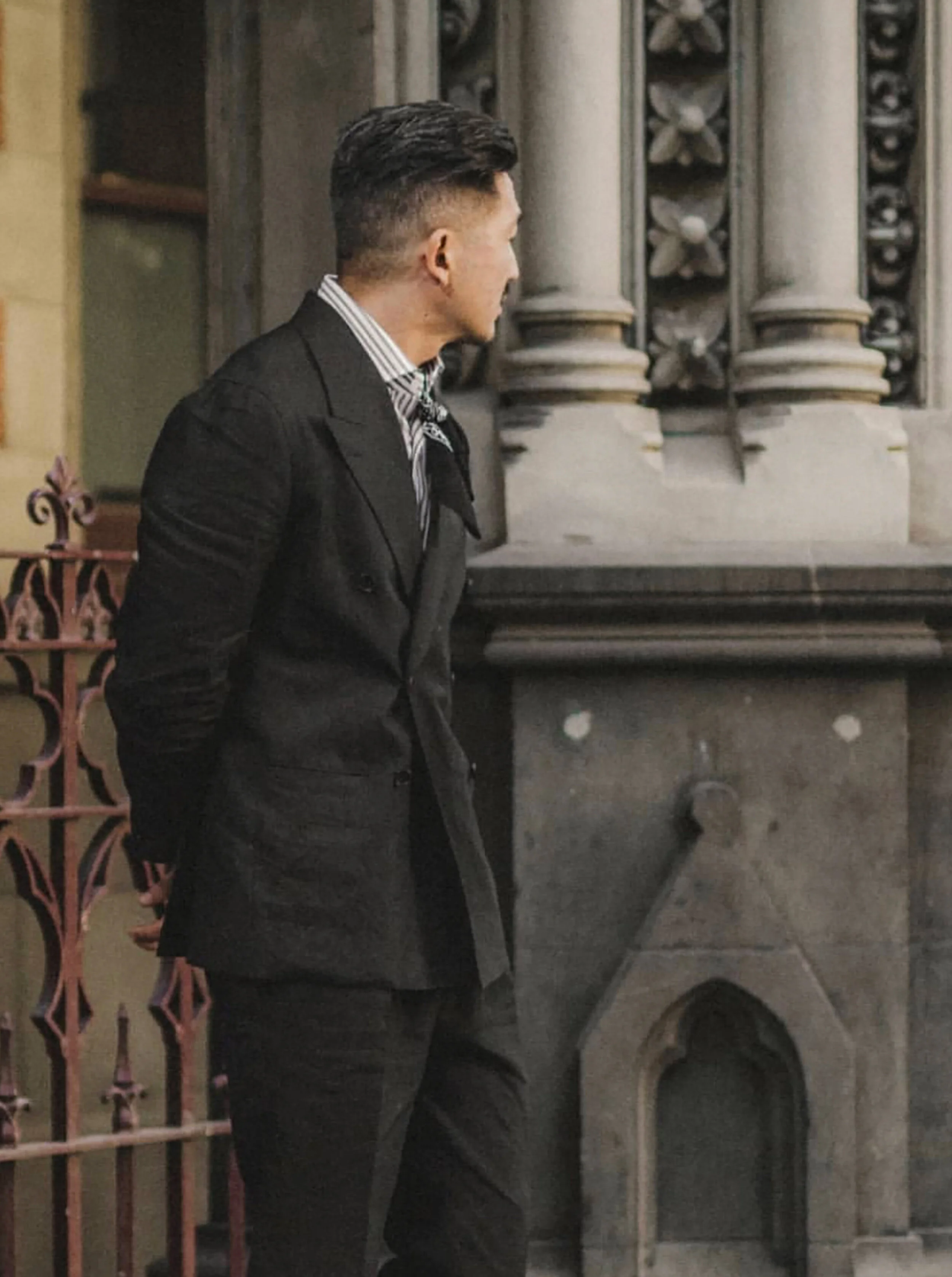 black linen jacket outfit 3.jpg