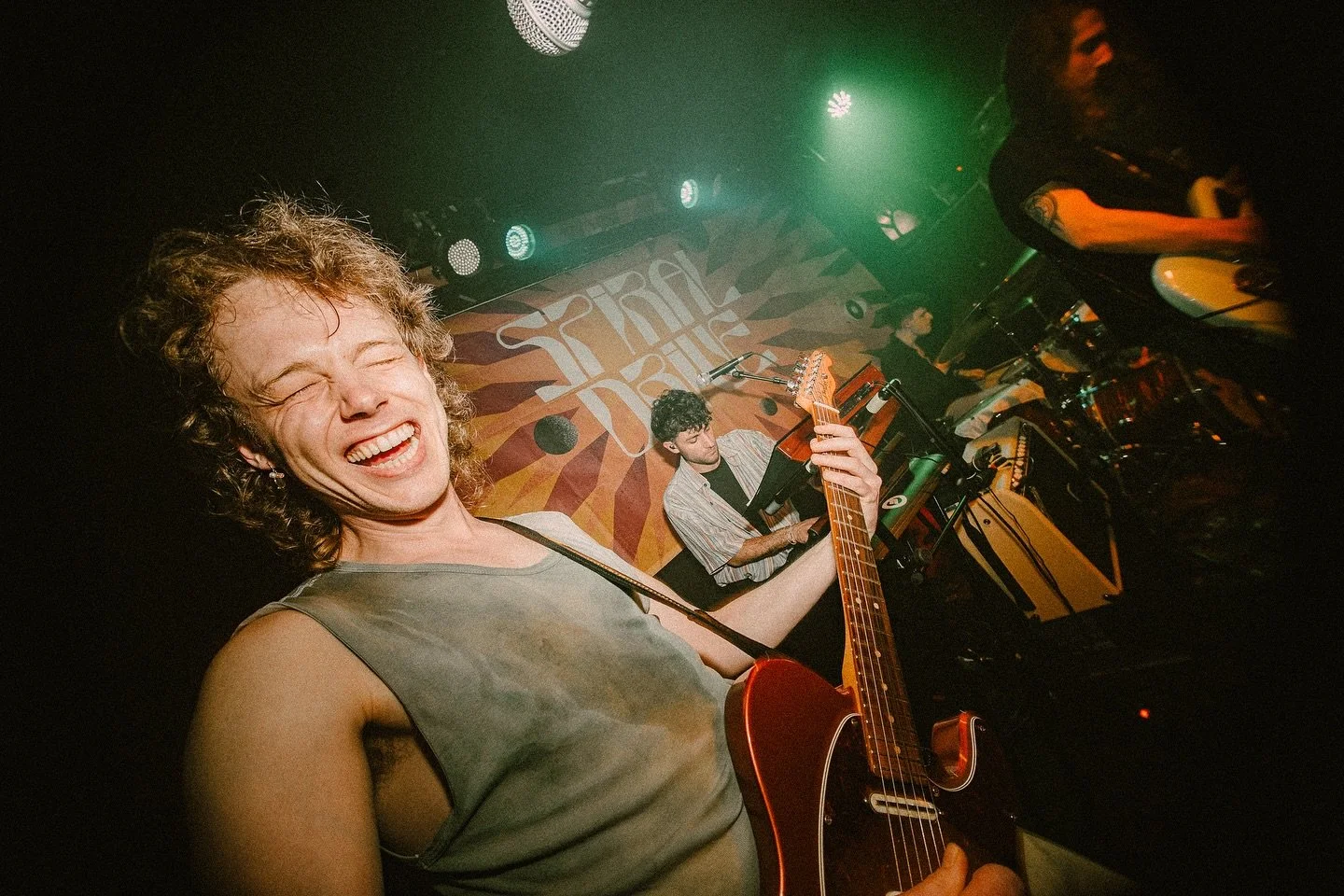 BRISTOL,
and everyone who came to the show from so far away - you guys are legends! Thank you so much!
Also massive shoutout to @dreamwaveband_official , you guys sounded awesome!
We&lsquo;ll be back soon! 🇬🇧❤️ 

We&lsquo;re already in France and o