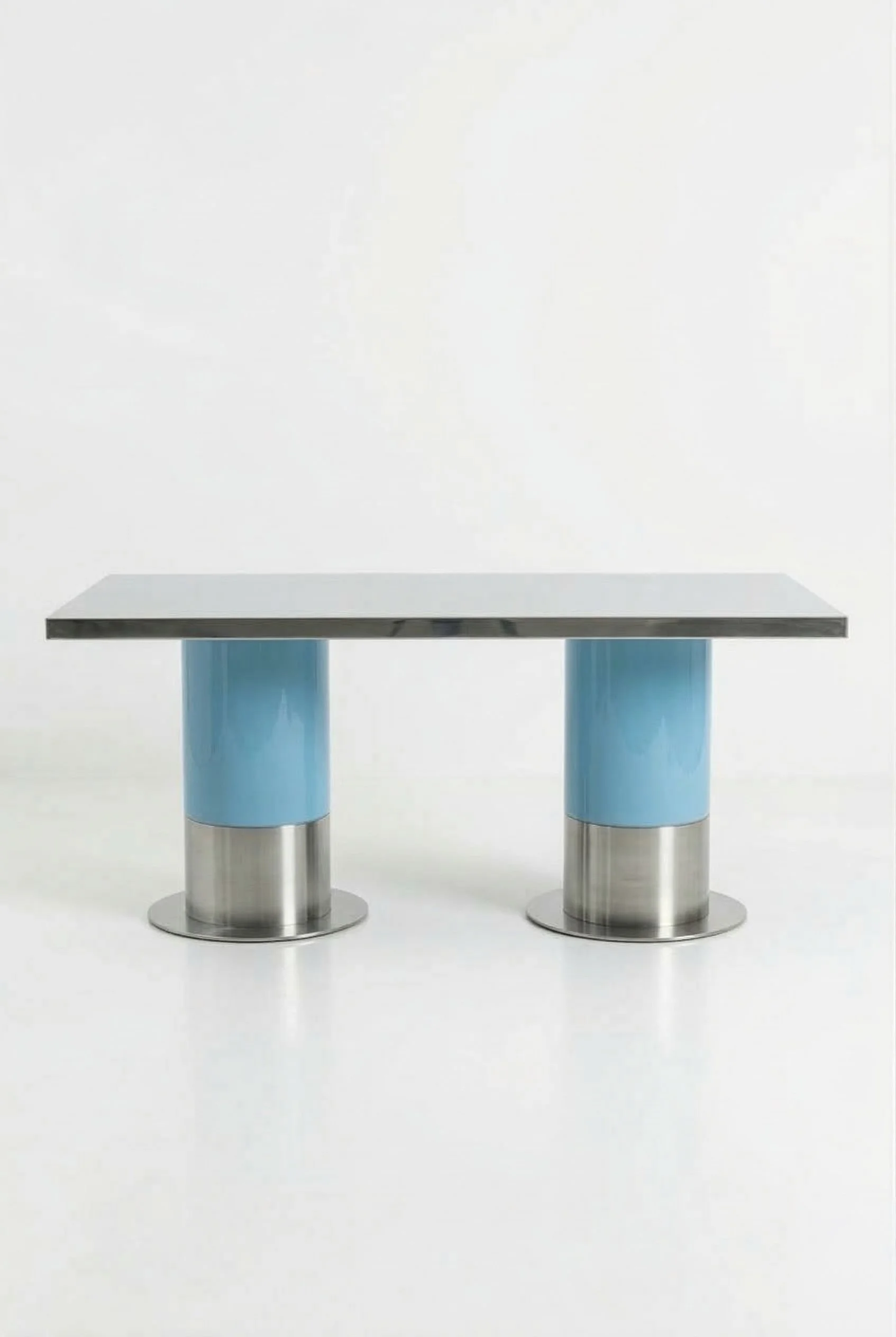 SALOMON diner table face inox:ciel .jpg