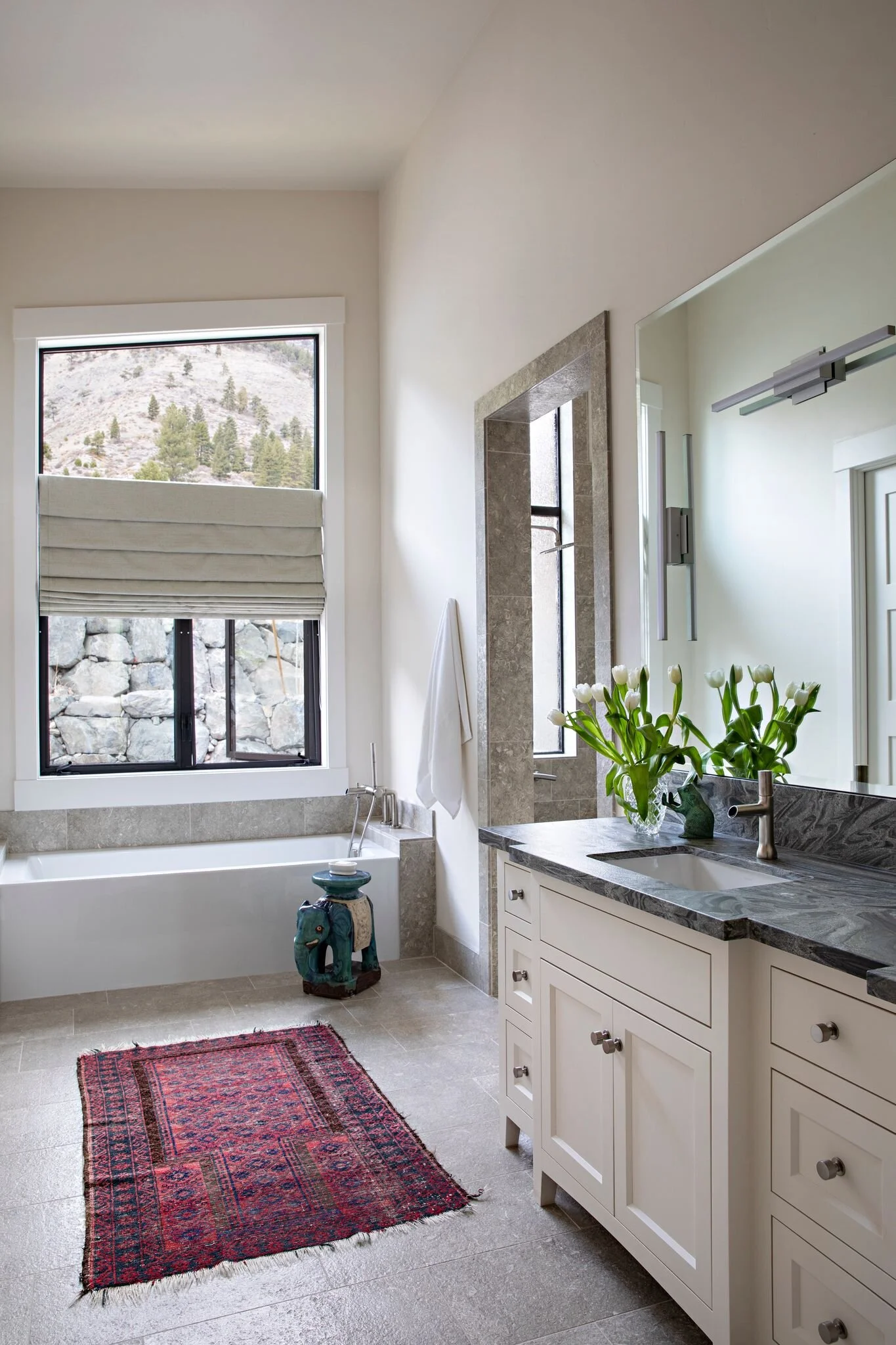 WORKING WITH TILE &amp; STONE