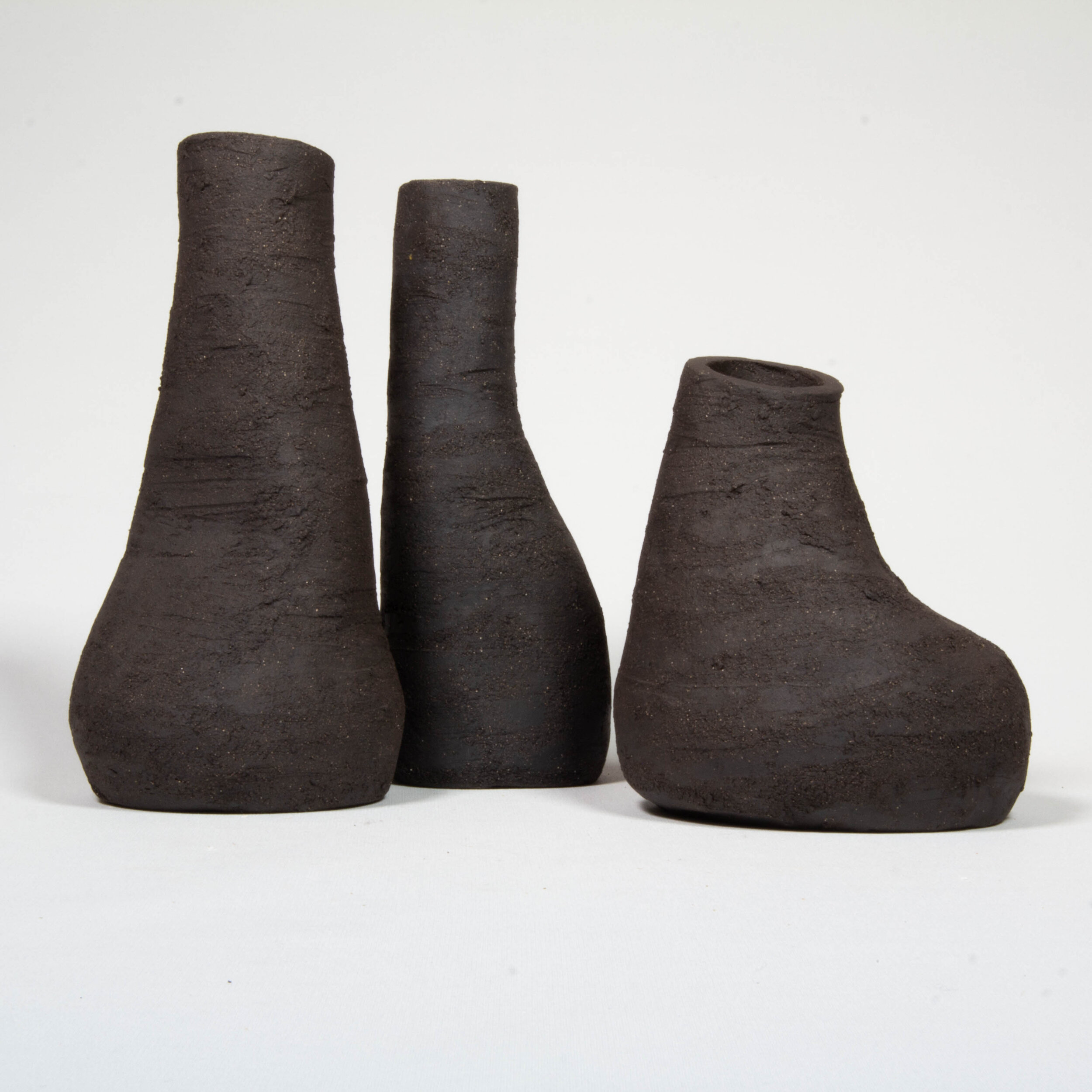 Sisters ( set of 3 vases )