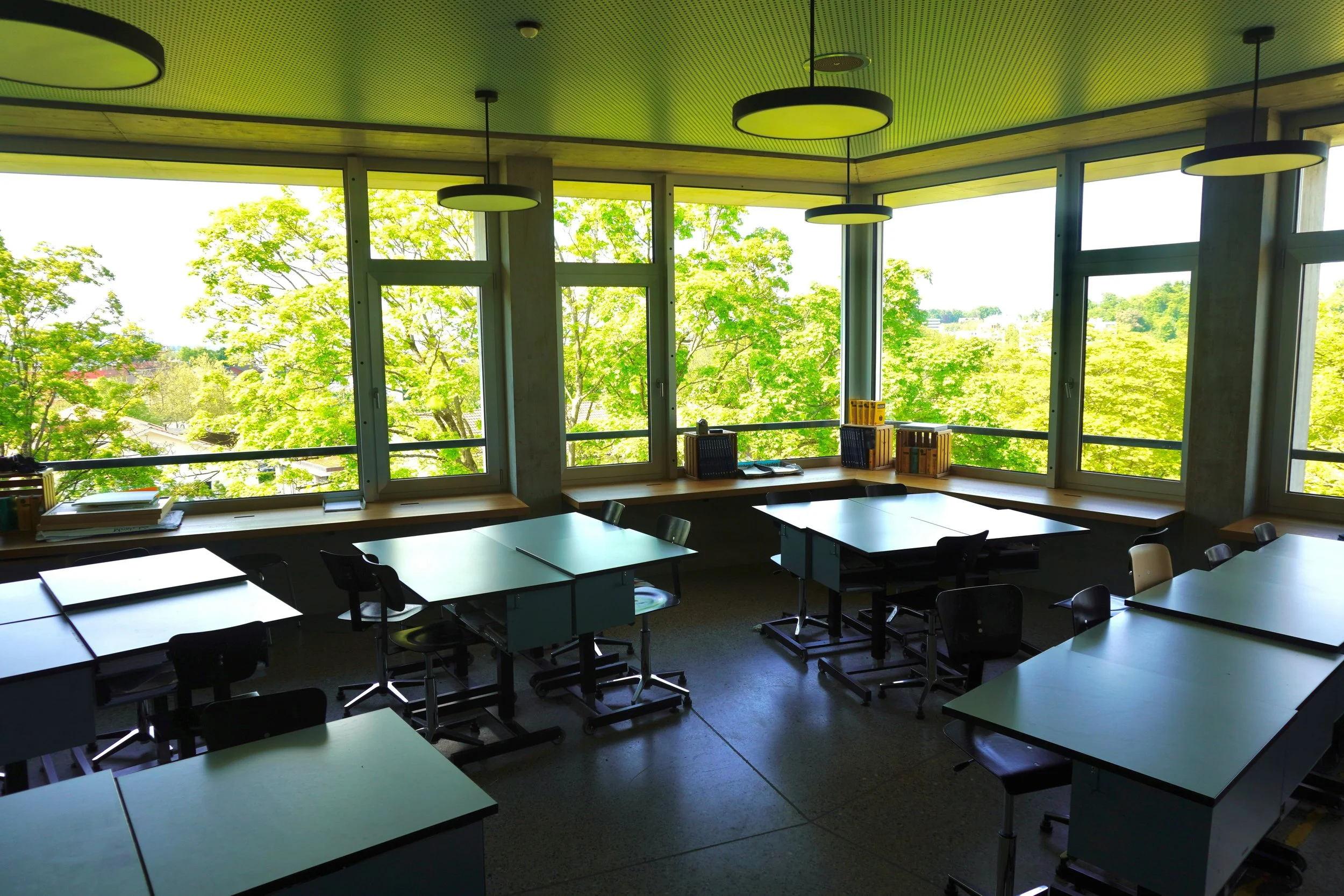 Finding the Right Fit: A Quick-Start Guide to Today’s School Options