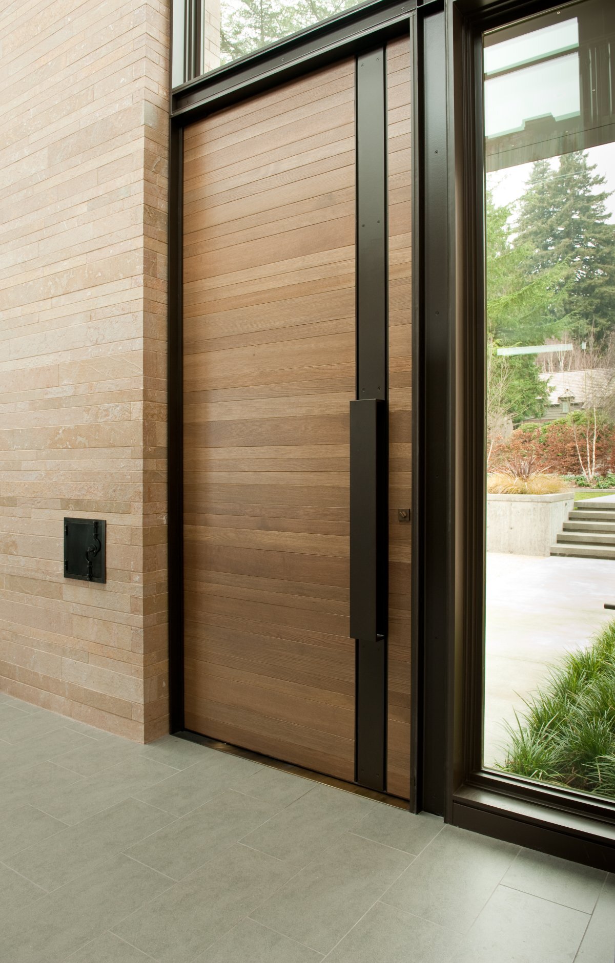 The Door Works Co