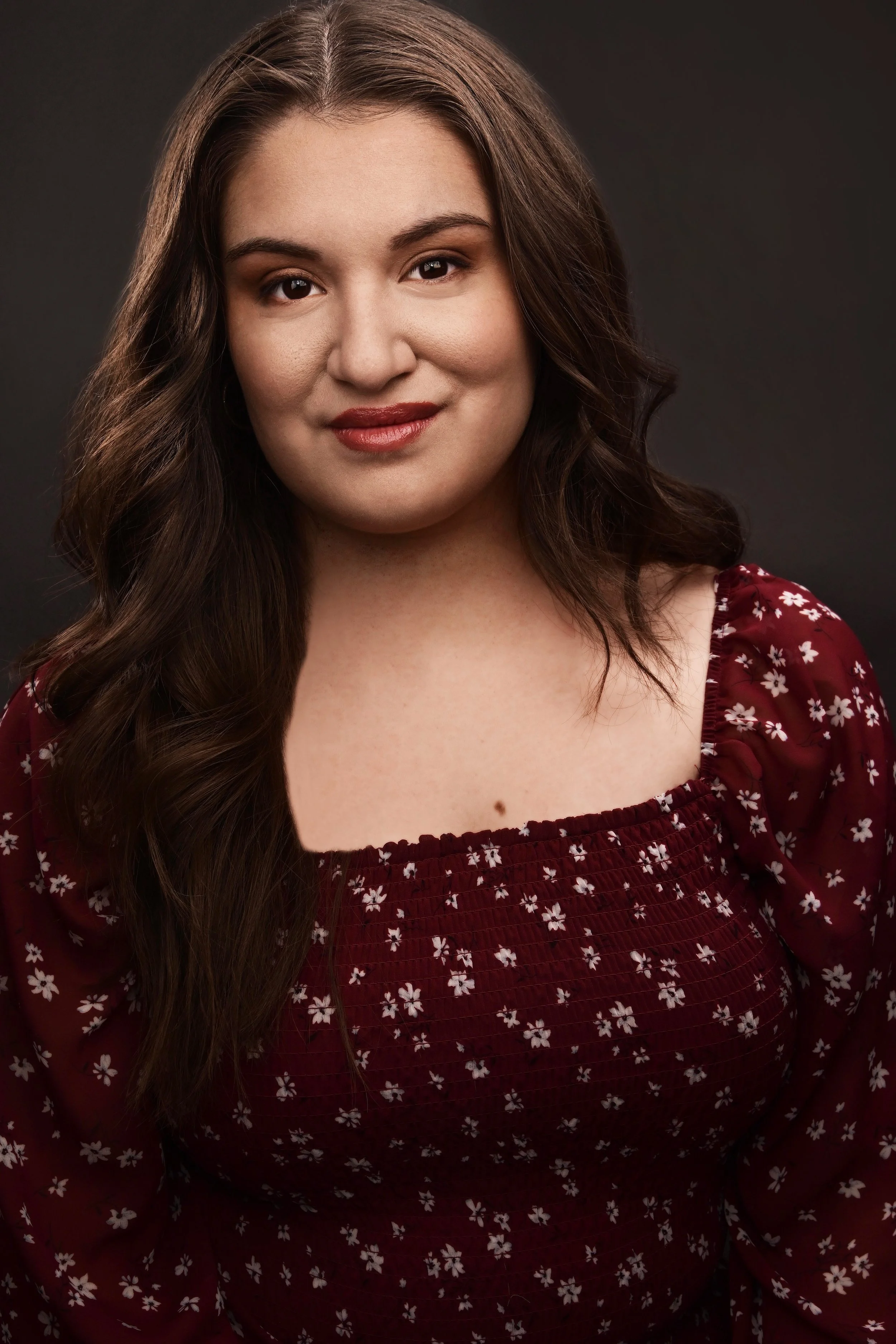 Lauren McCoig - Headshot 1.jpg