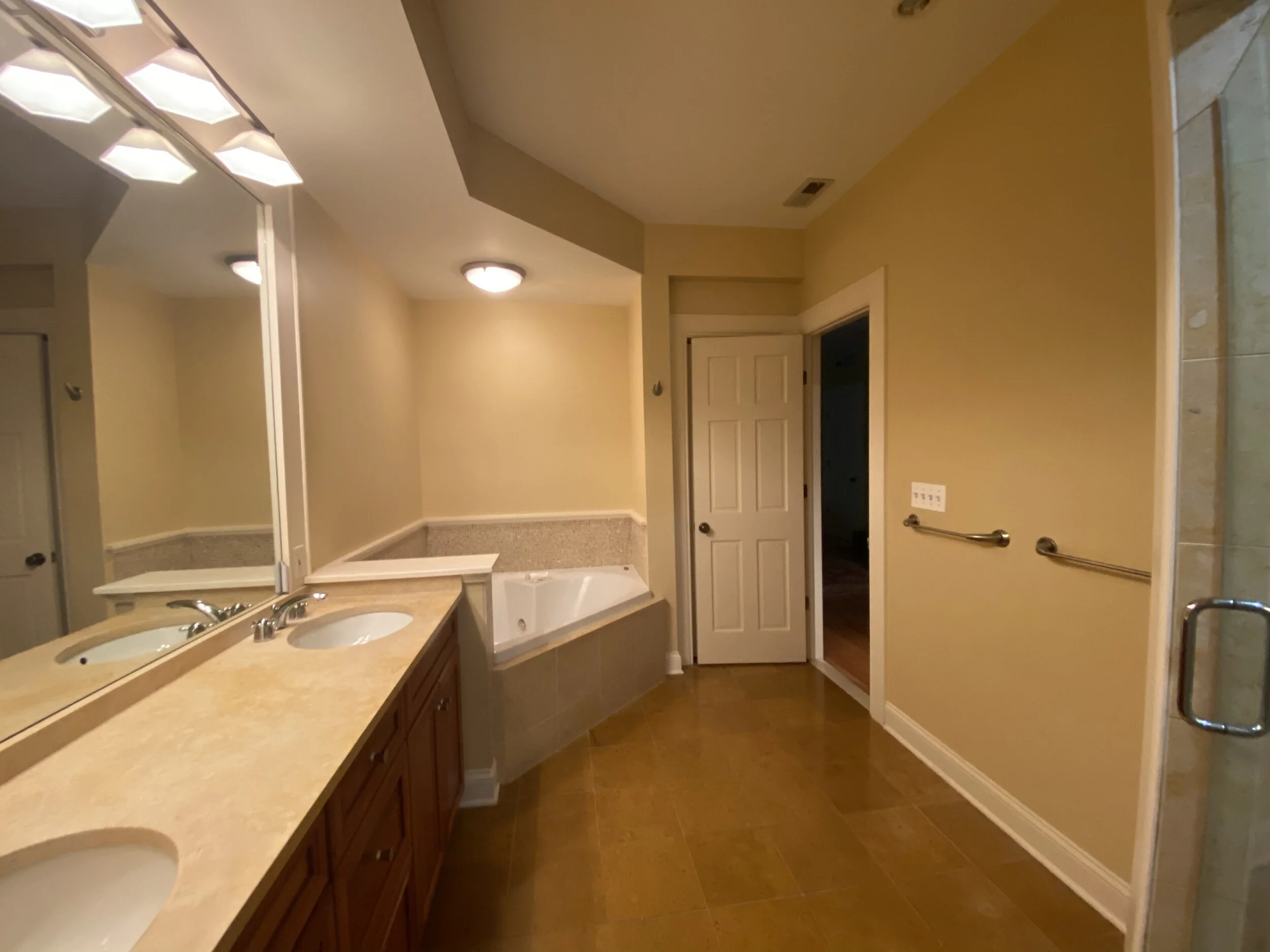The Bathroom Before the Renovation