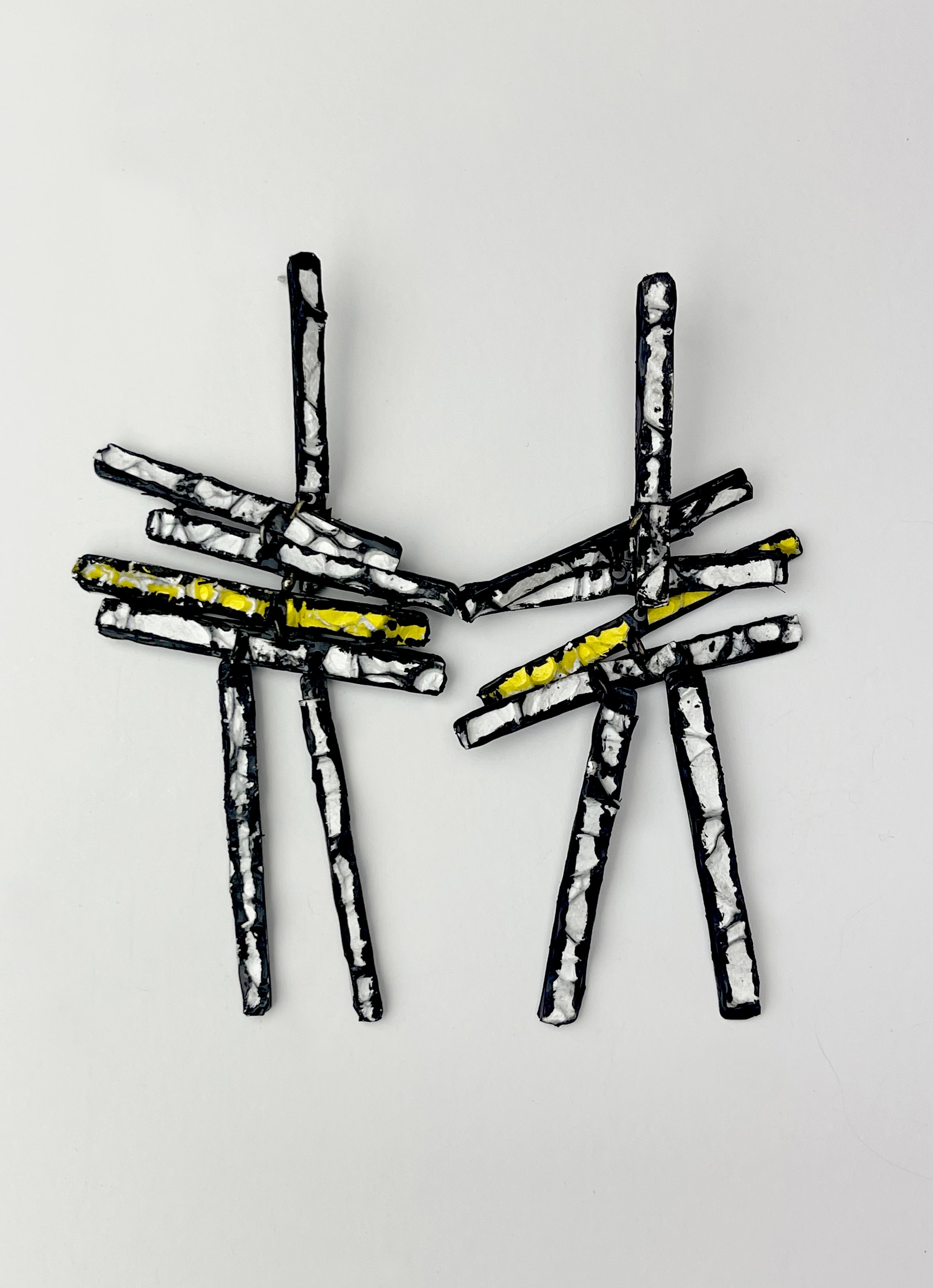 SHOP_EINAT COHEN_LINE DROP EARRINGS1.jpg