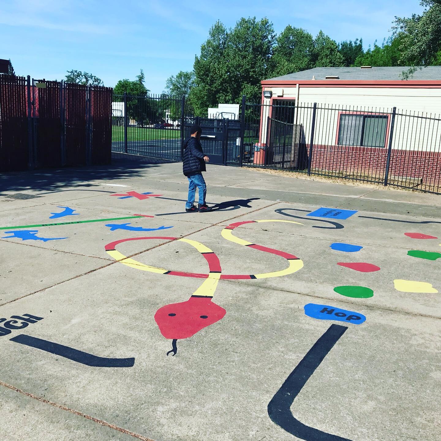 Sensory Paths provide engaging and effective self-regulation breaks and build sensory pathways. They help students prepare for multi-step tasks and come back to class ready to learn. Once students are taught the correct movements, they can navigate t