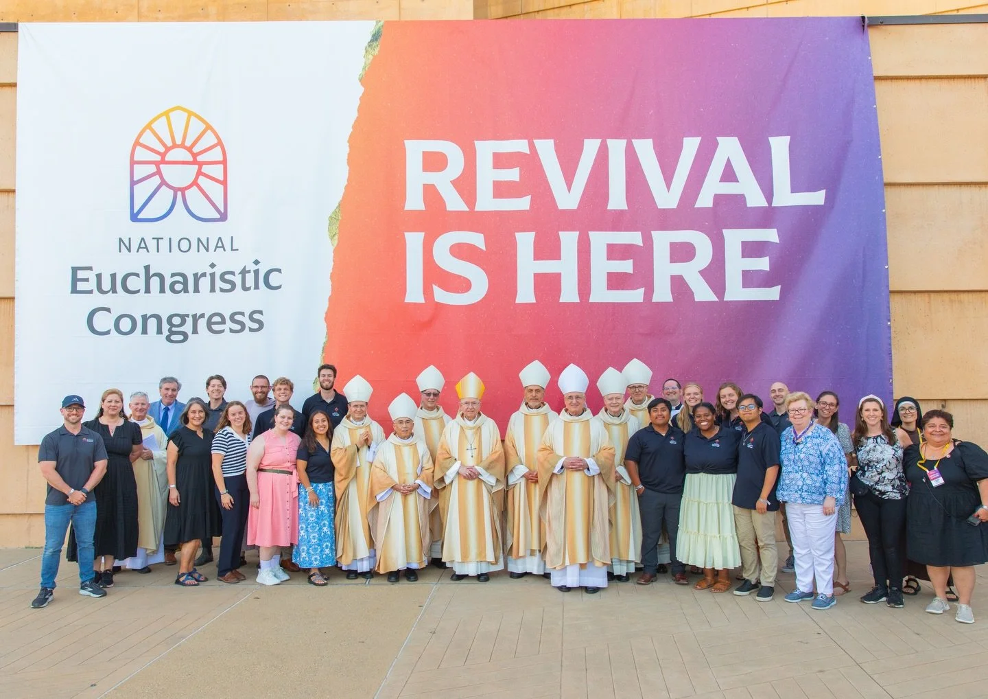Three years ago, I joined the @eucharistic_revival . Today I open a new chapter in my ministry.
.
Early studies indicate that the National Eucharistic Revival (2022-2025) had a tremendous impact. Our bishops called on the Lord, and he answered. Mass 