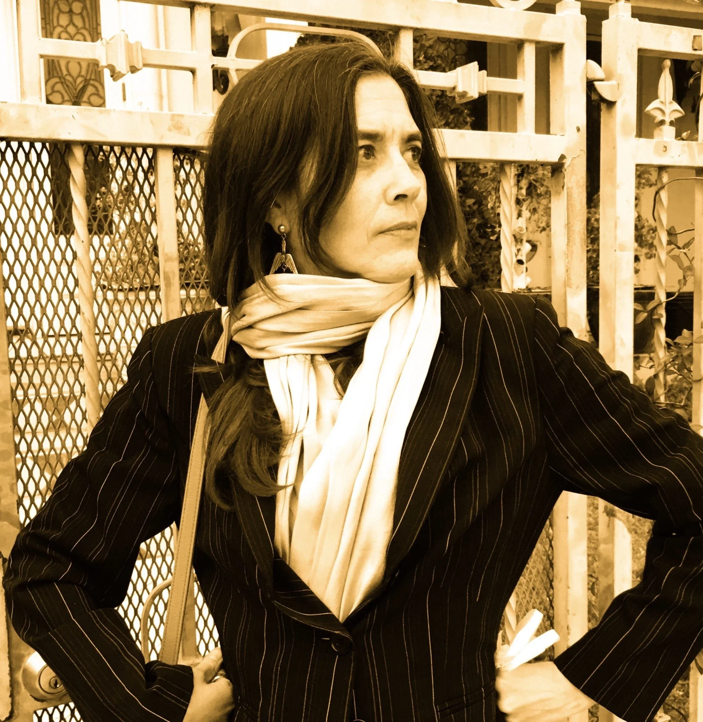 Alison Hart Shares Her Black &amp; Irish Story: “There Are No Heroes In My Books. Everybody’s A Mess.”