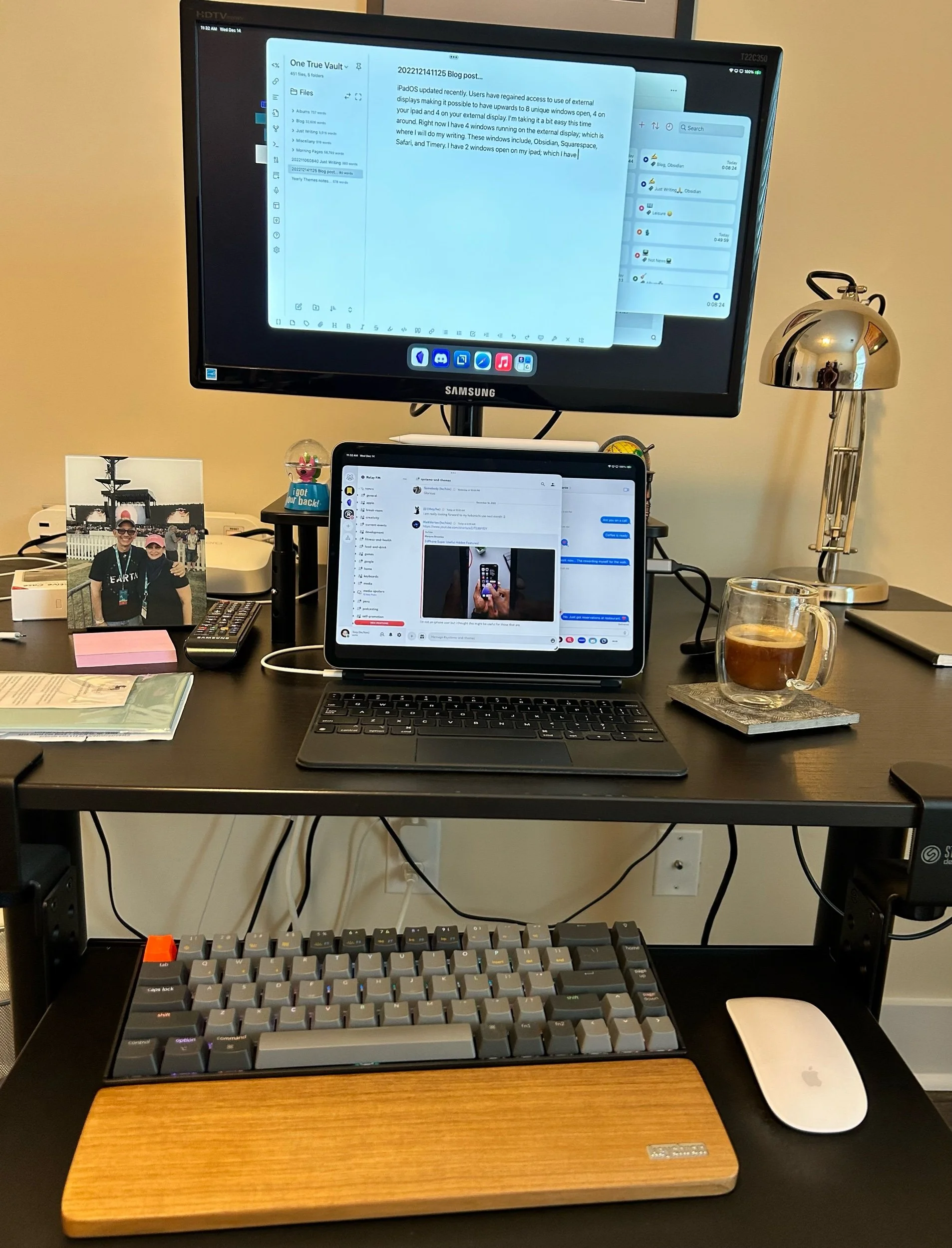 EXTERNAL DISPLAY is back!