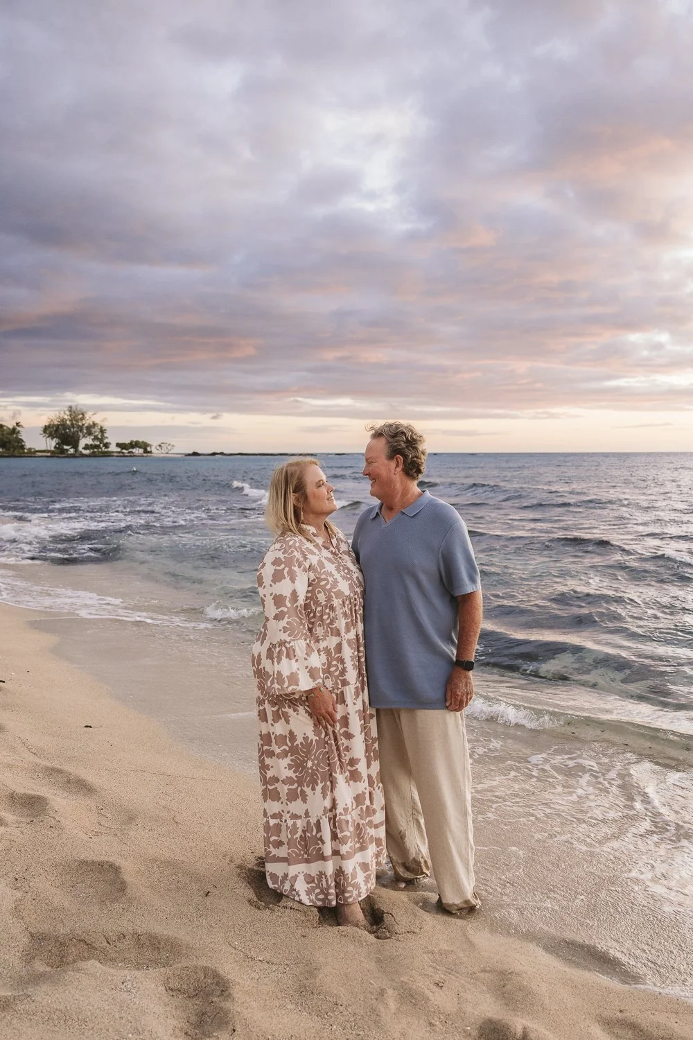Kukio Beach Sunset Family Portrait Session_Big Island Photographer-3287.jpg