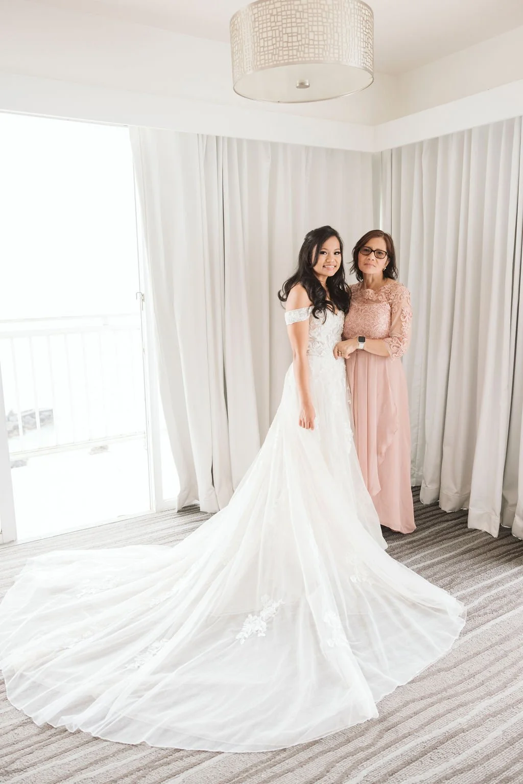 Big Island Wedding - Grand Naniloa Hotel in Hilo, Hawaii - Anita Zamani Photography -35.jpg