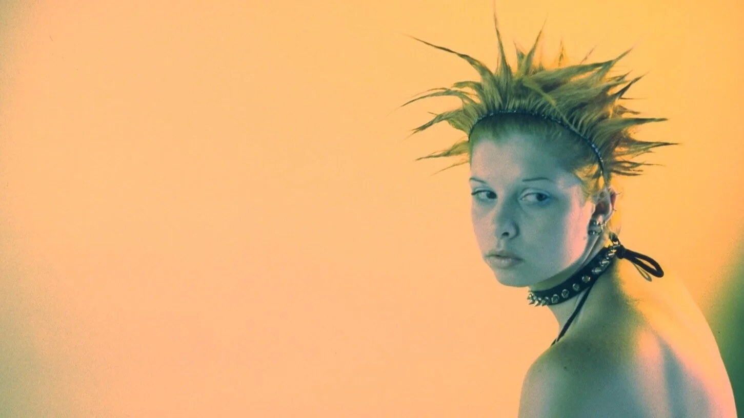 1990s URB fashion image