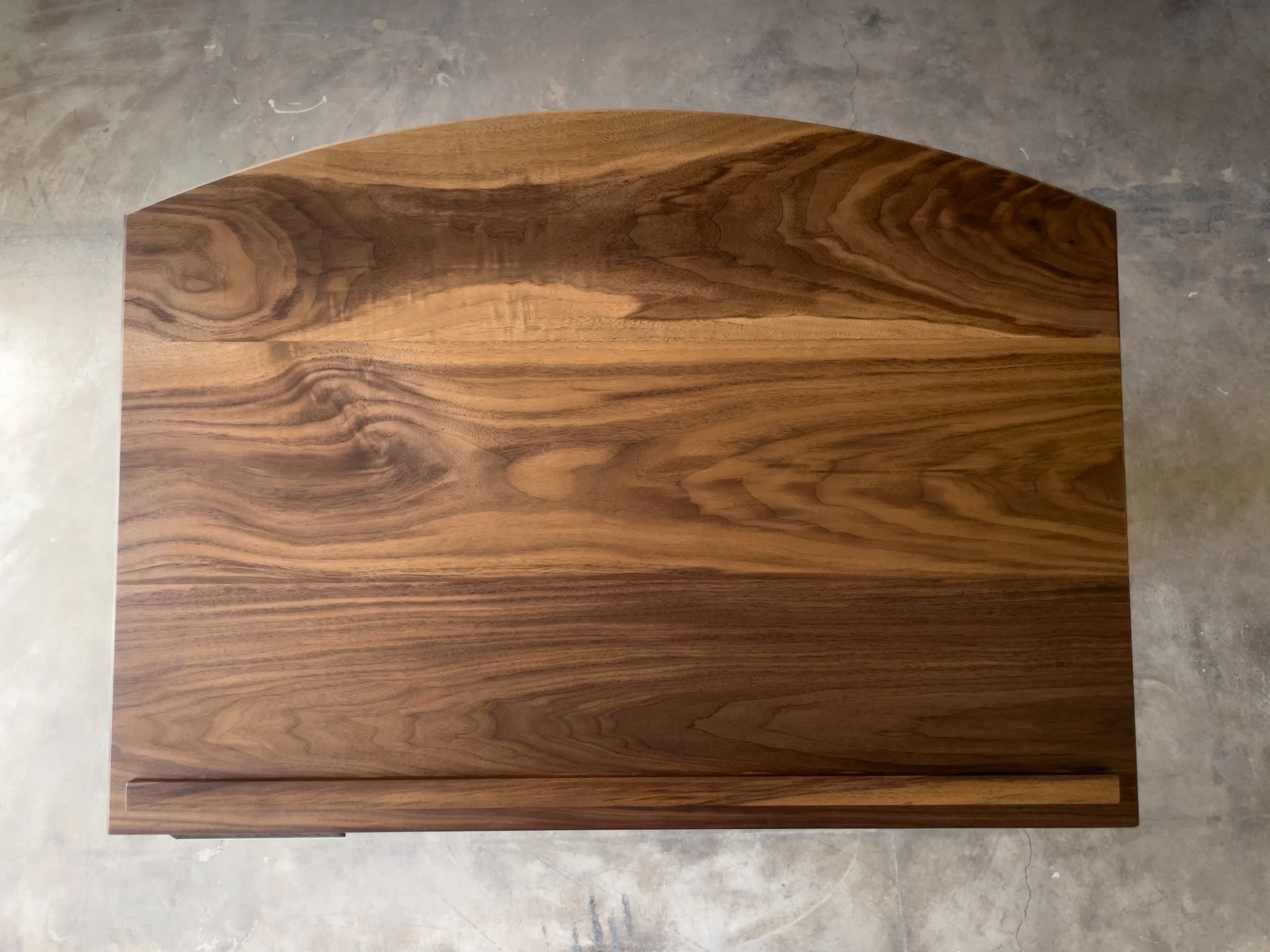 view of top for height adjustable wooden walnut pulpit