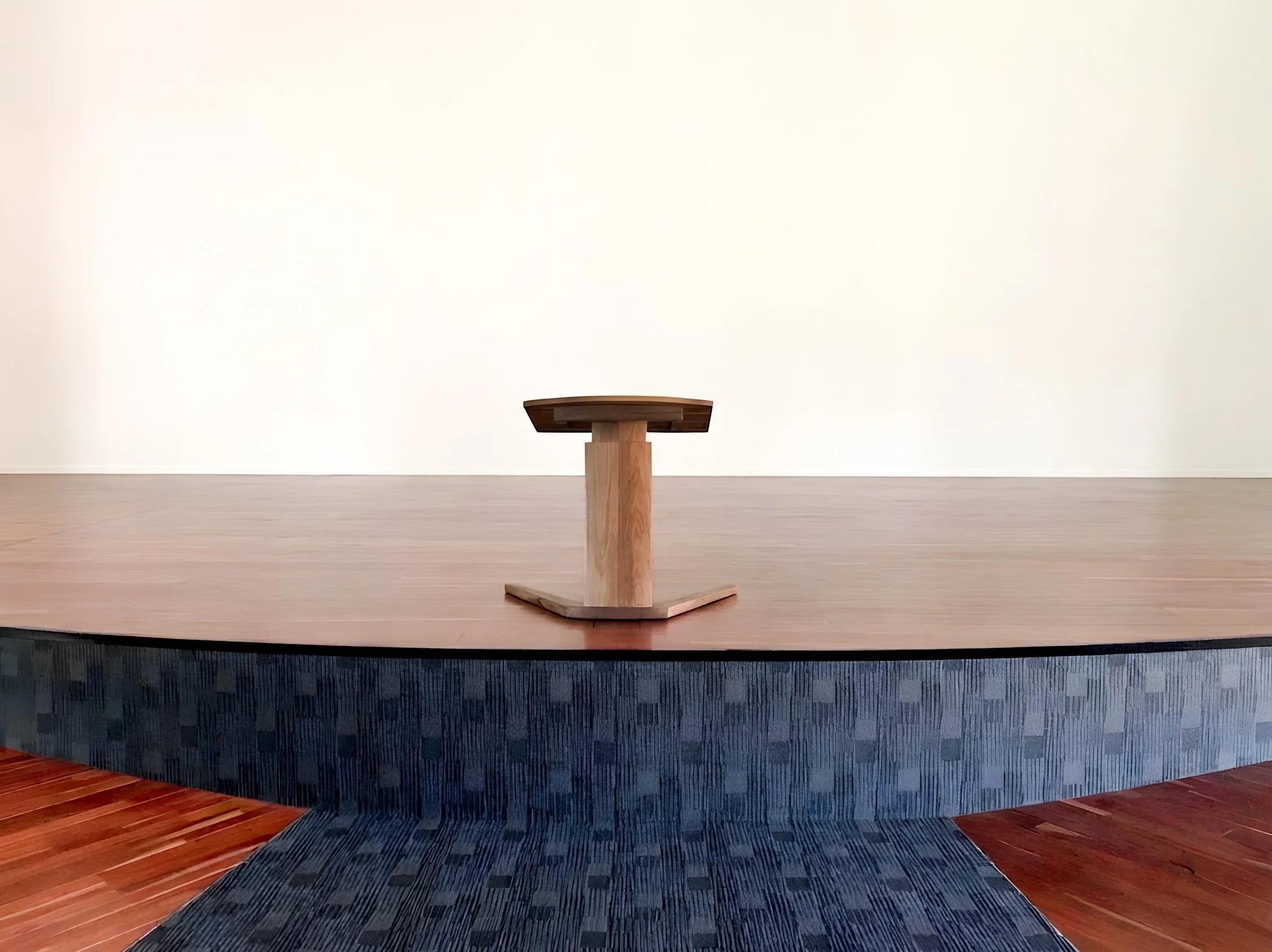 Wheelchair height for pulpit