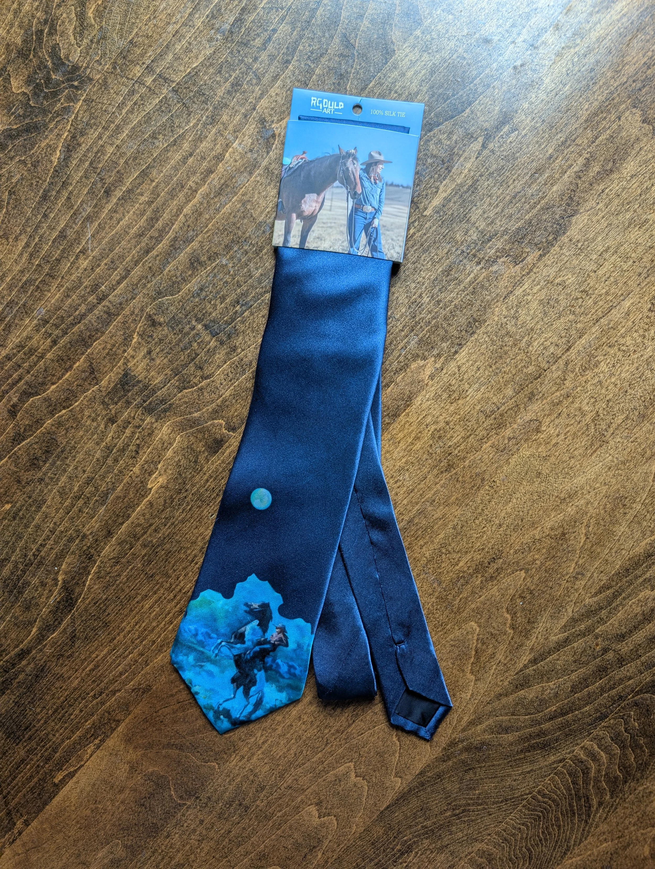Navy Rearing pony tie1.jpg