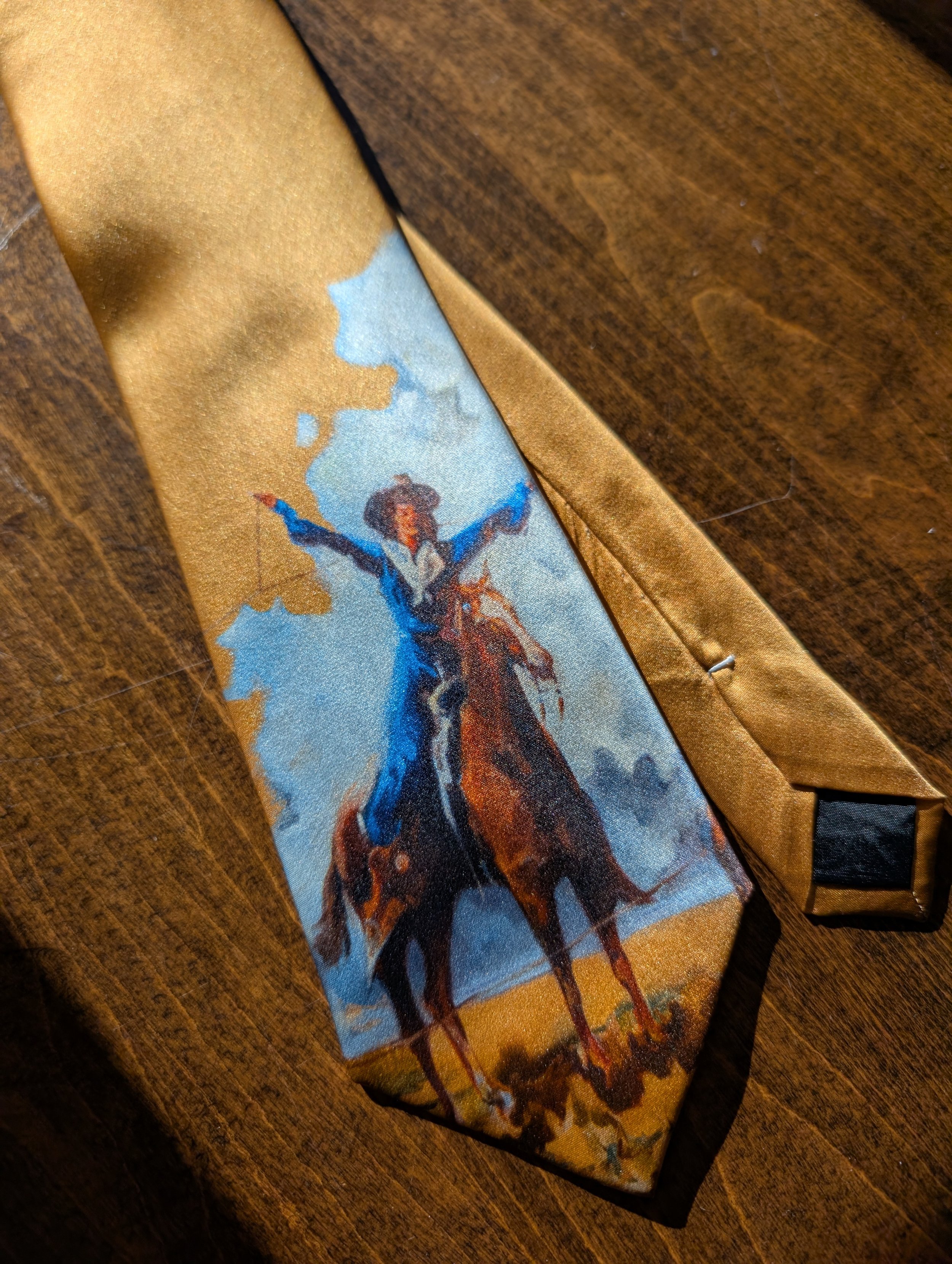 flores la due gold 2.jpg