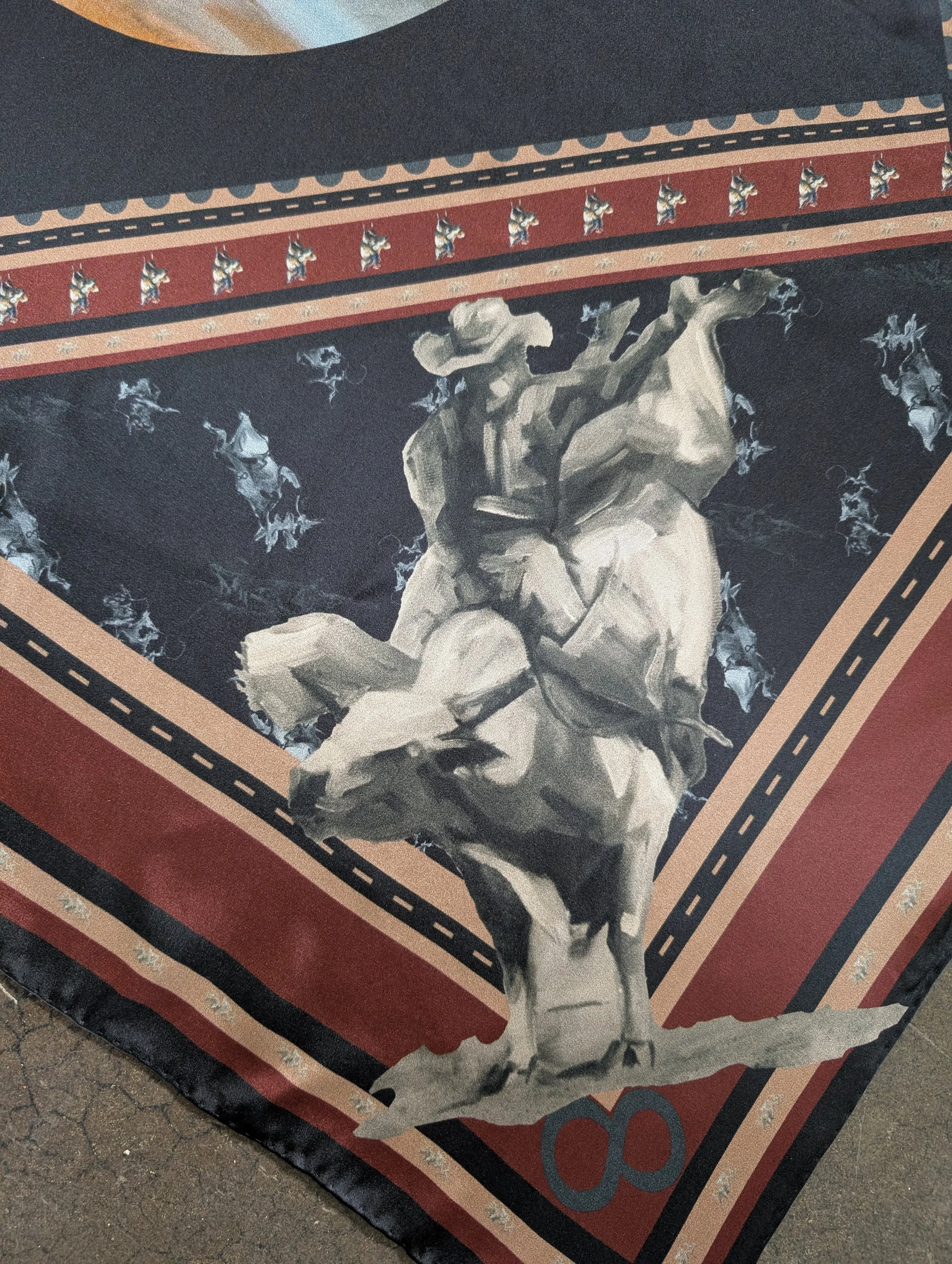Bull scarf.jpg
