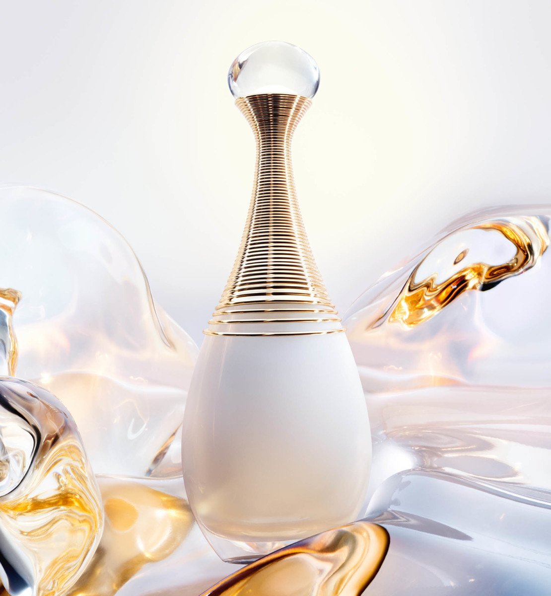 dior white-bottle_1440_1200.jpg