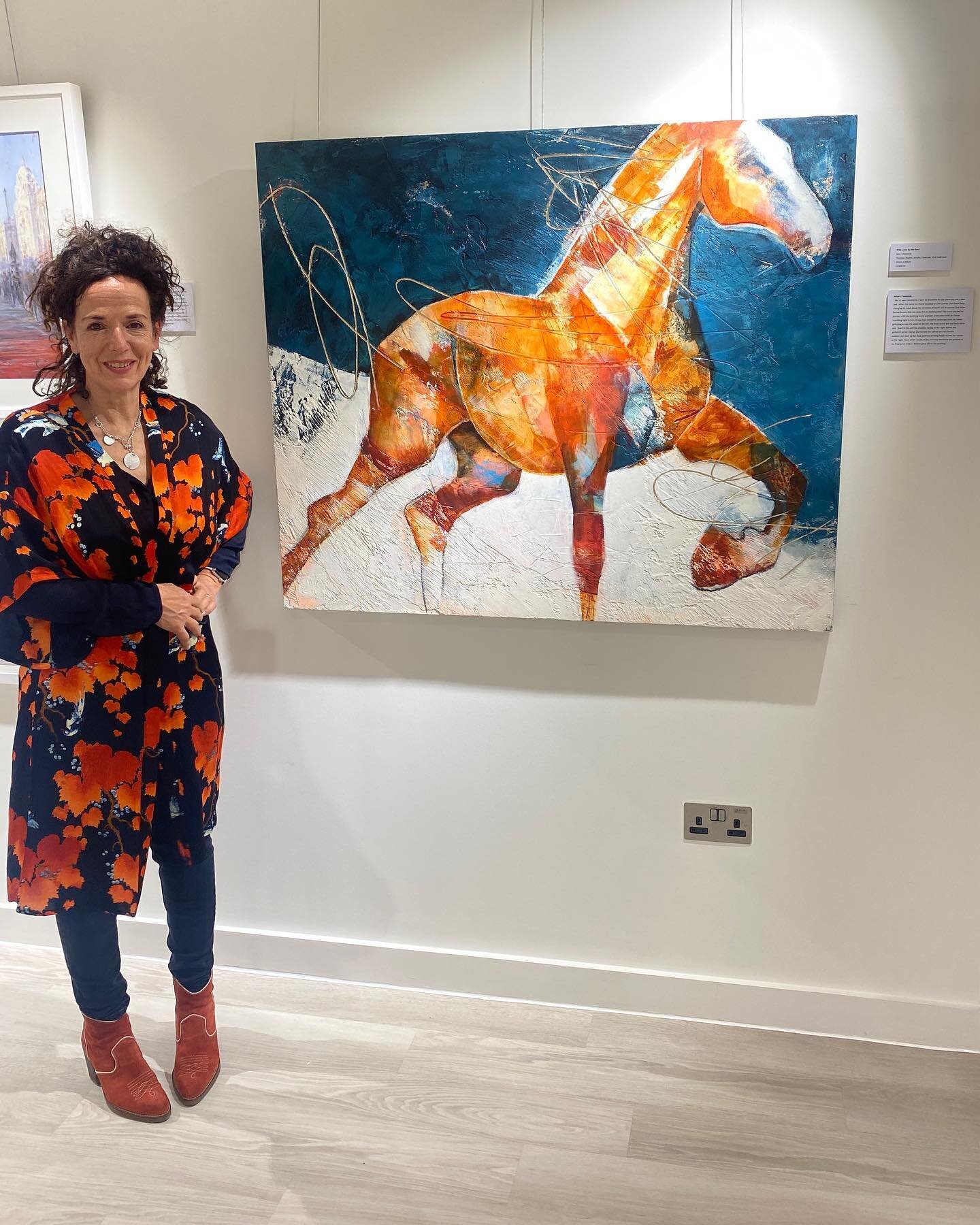 Such a great evening at the Private View of &ldquo;Equine&rdquo; at @rwbviewgallery last night.
Thank you Jen for curating such an excellent show 

It was so great to meet everyone and all the work looked stunning.  It really took my breath away to s