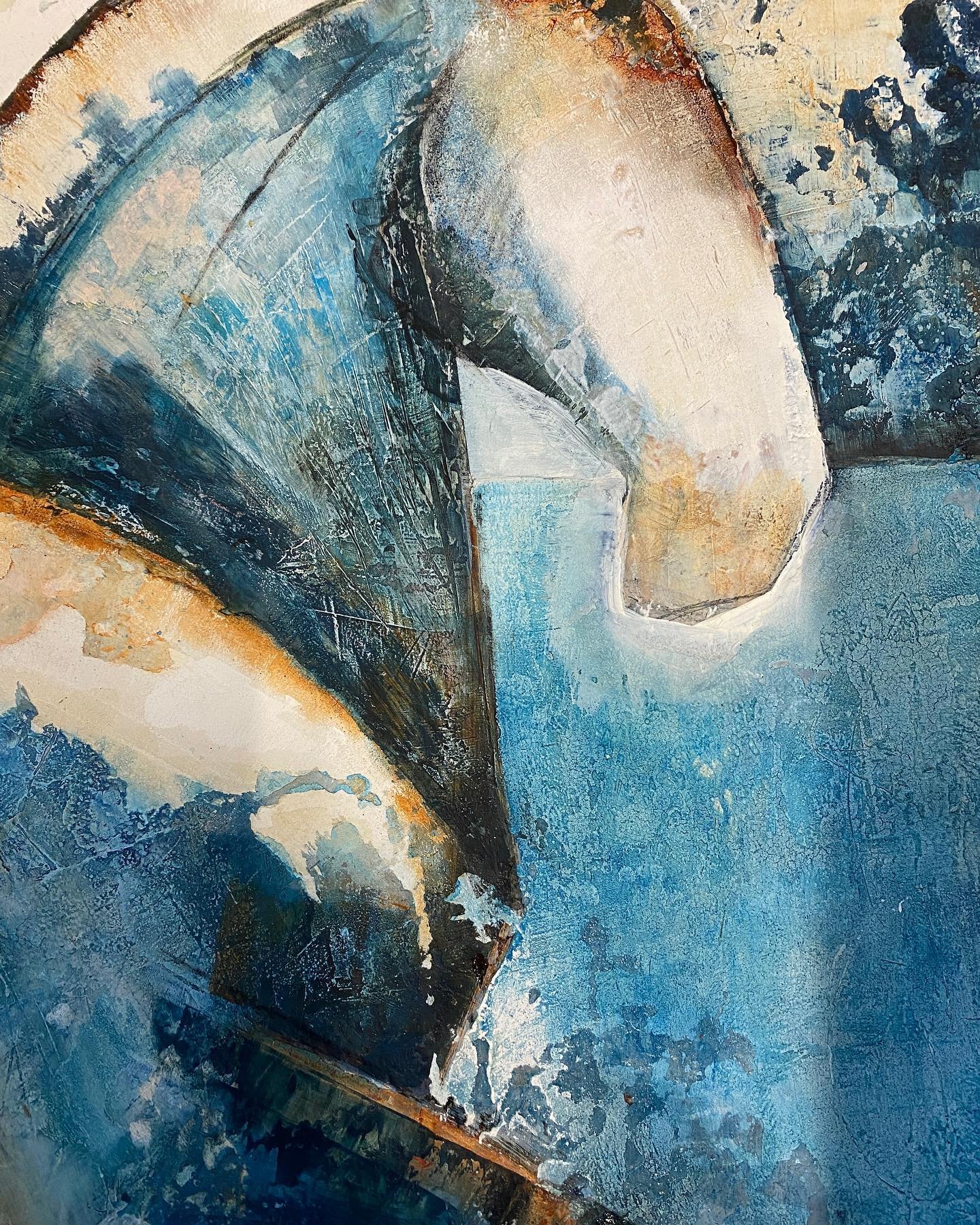I&rsquo;ve been packing in the hours in the studio recently and today I&rsquo;ve 
mainly working on a huge diptych of a jumping horse that is absorbing my attention 🧡

There&rsquo;s a reason for this flurry of activity as rumour has it I will be tak