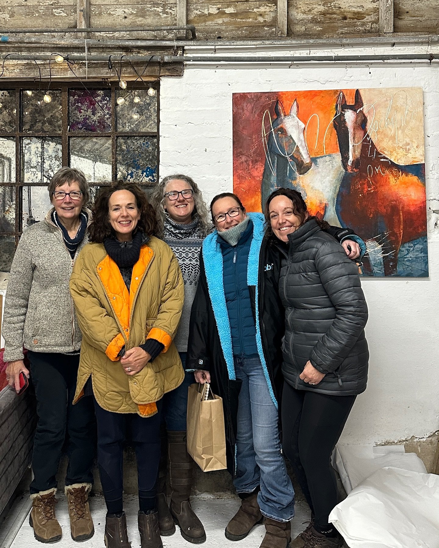 Just a few of the pics/ vids  from my Taster day for my HeARTspace Workshop on Friday 💗

Everyone who came embraced all the activities with such open hearted enthusiasm it was AMAZING ! 🔥

The workshop was all about exploring creativity through the