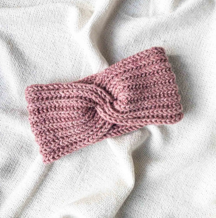 Twisted Knitted Headband 