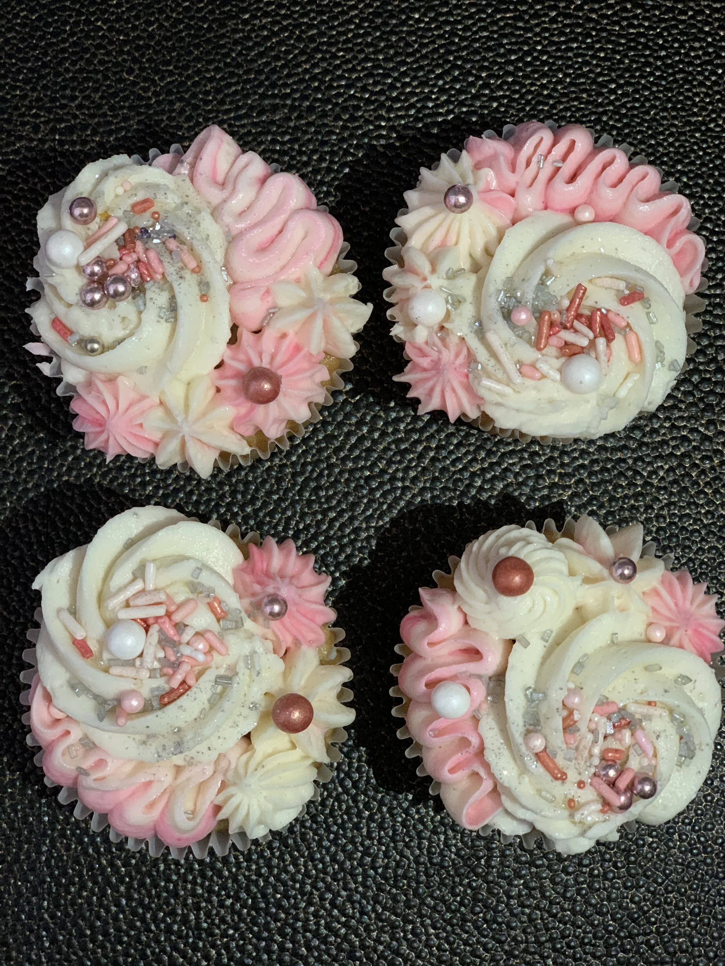 Deluxe Cupcakes