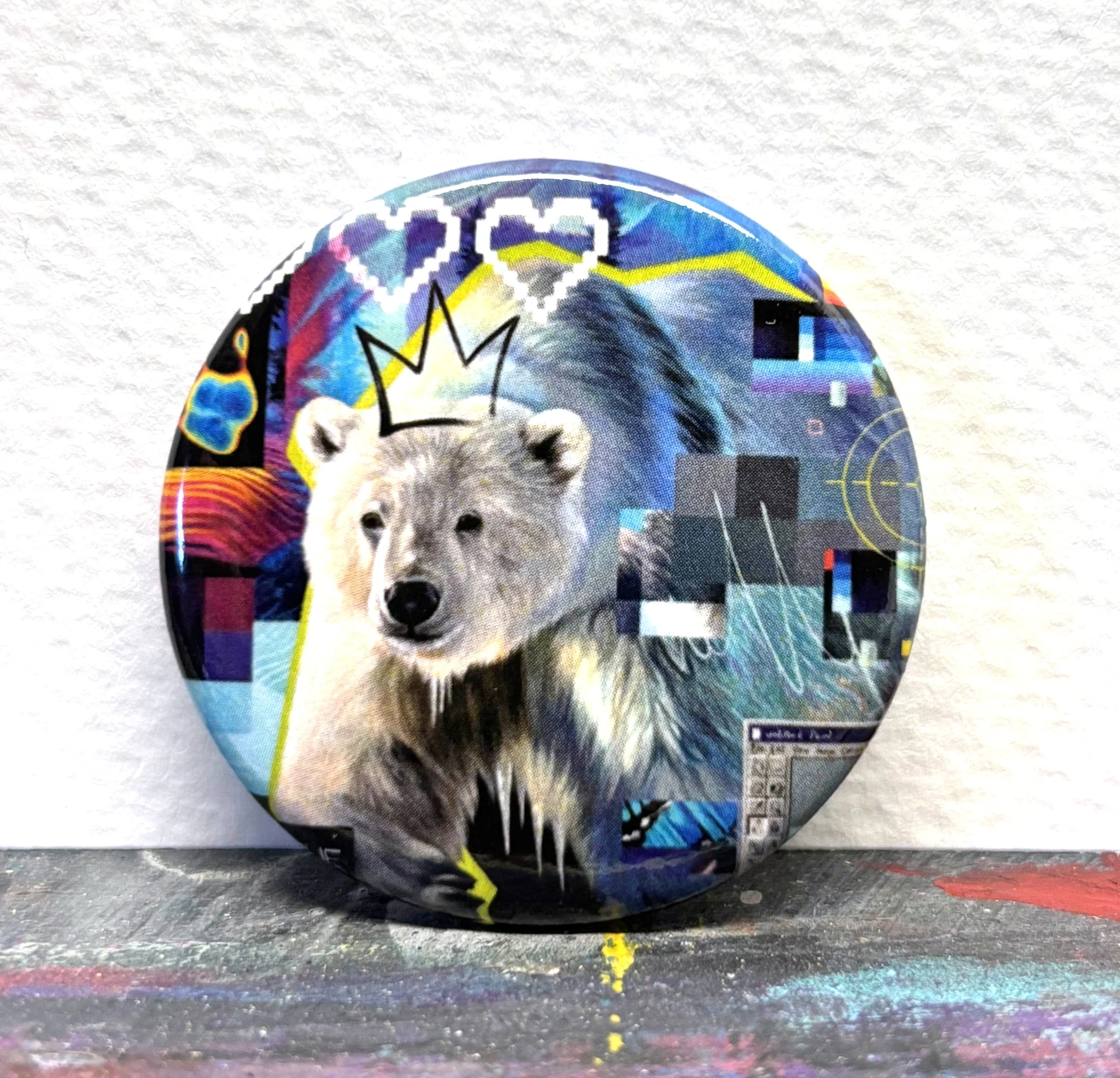 "Polar King" button pin