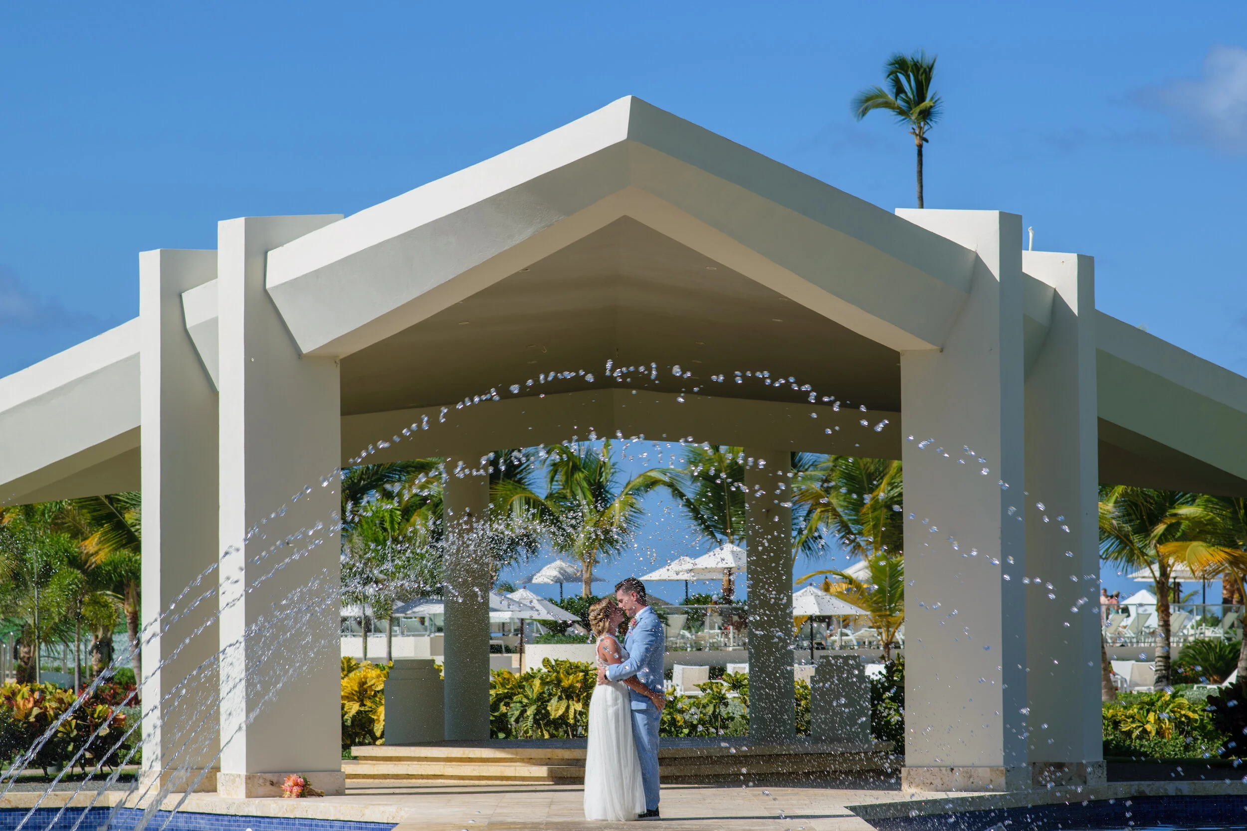 NickNikyWedding-398.jpg