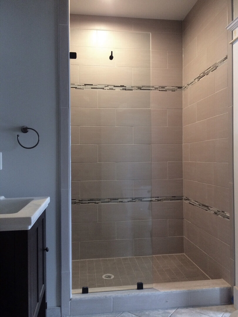 spray panel with clips.jpg