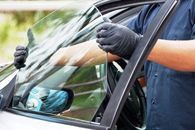 Auto_Glass_Repair.jpg