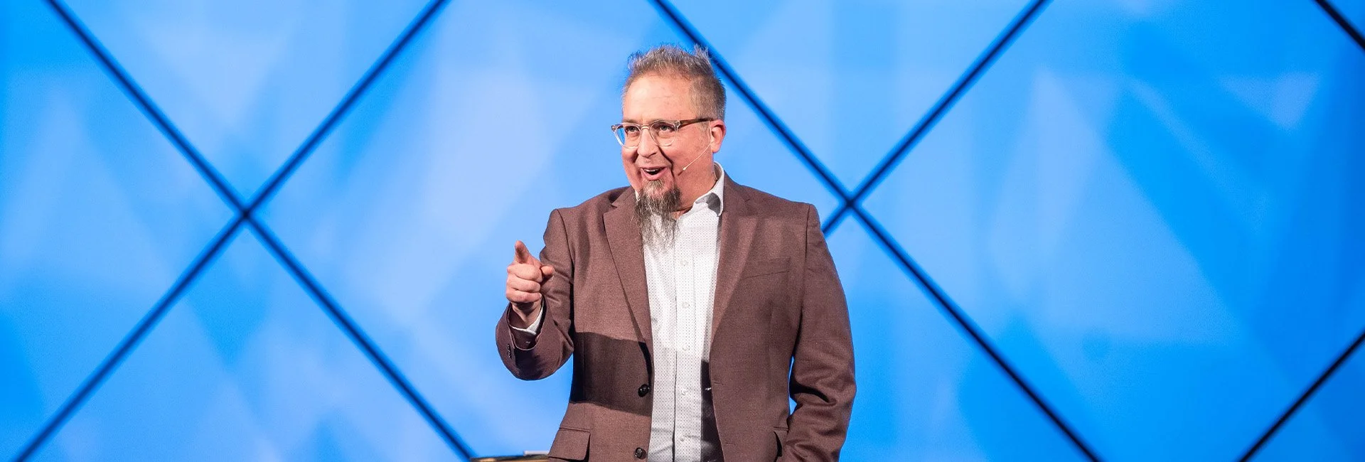 pastor stu preaching.jpg