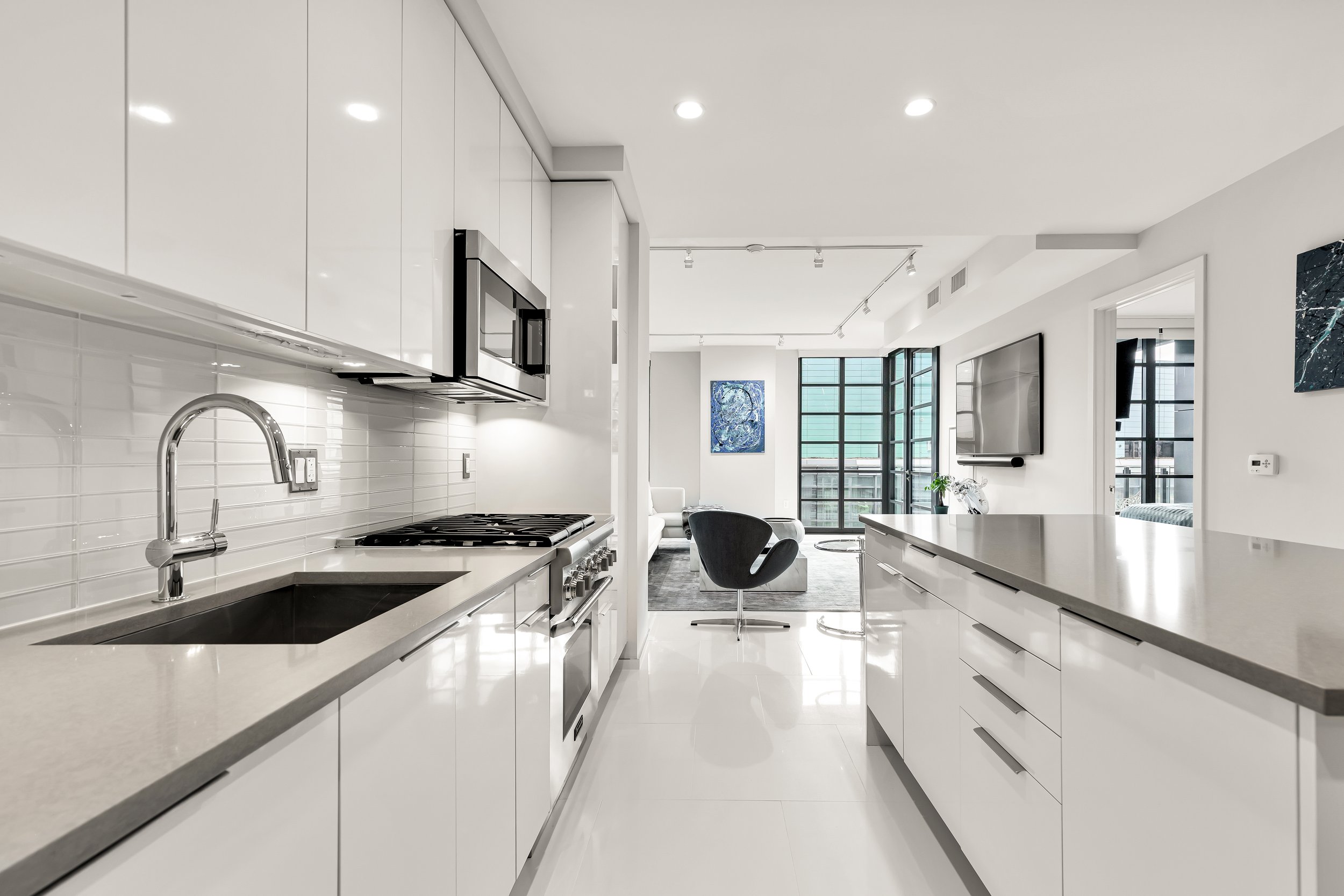 45 Sutton Square SW 1104-0013.jpg