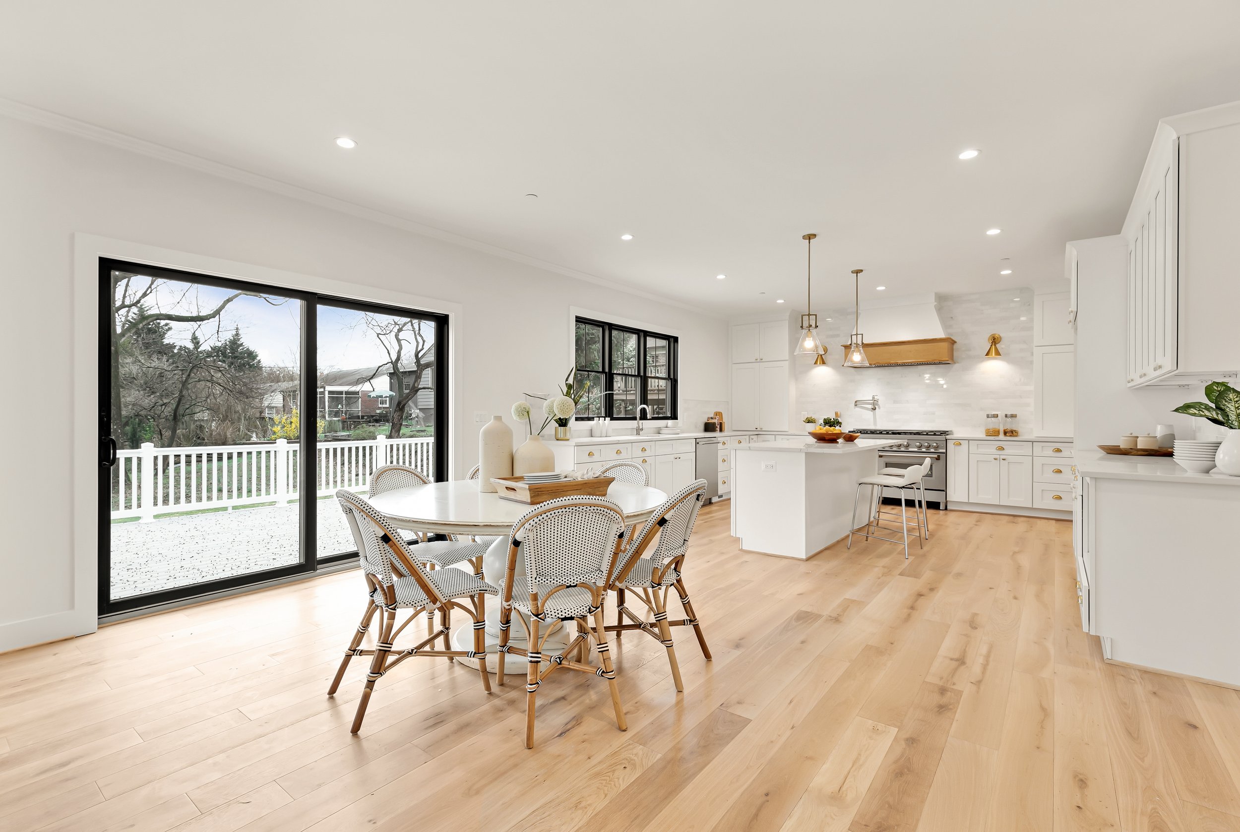 3606 Stewart Driveway-0021.jpg
