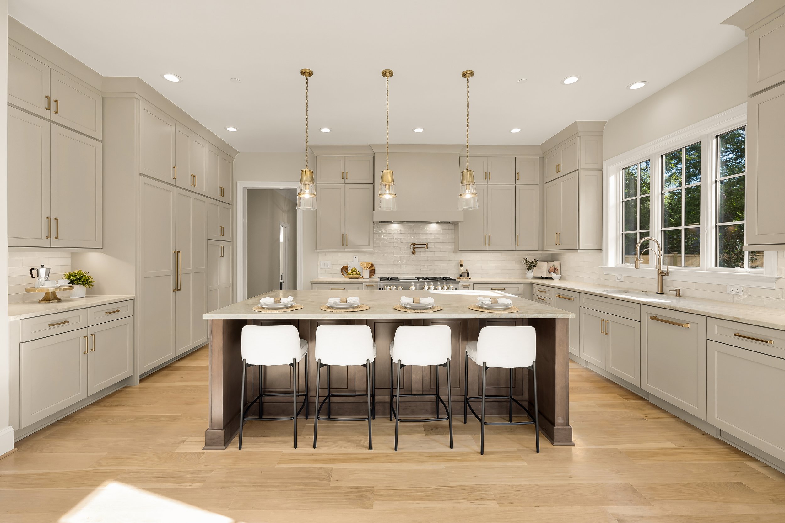 9117 Redwood Ave-0037.jpg