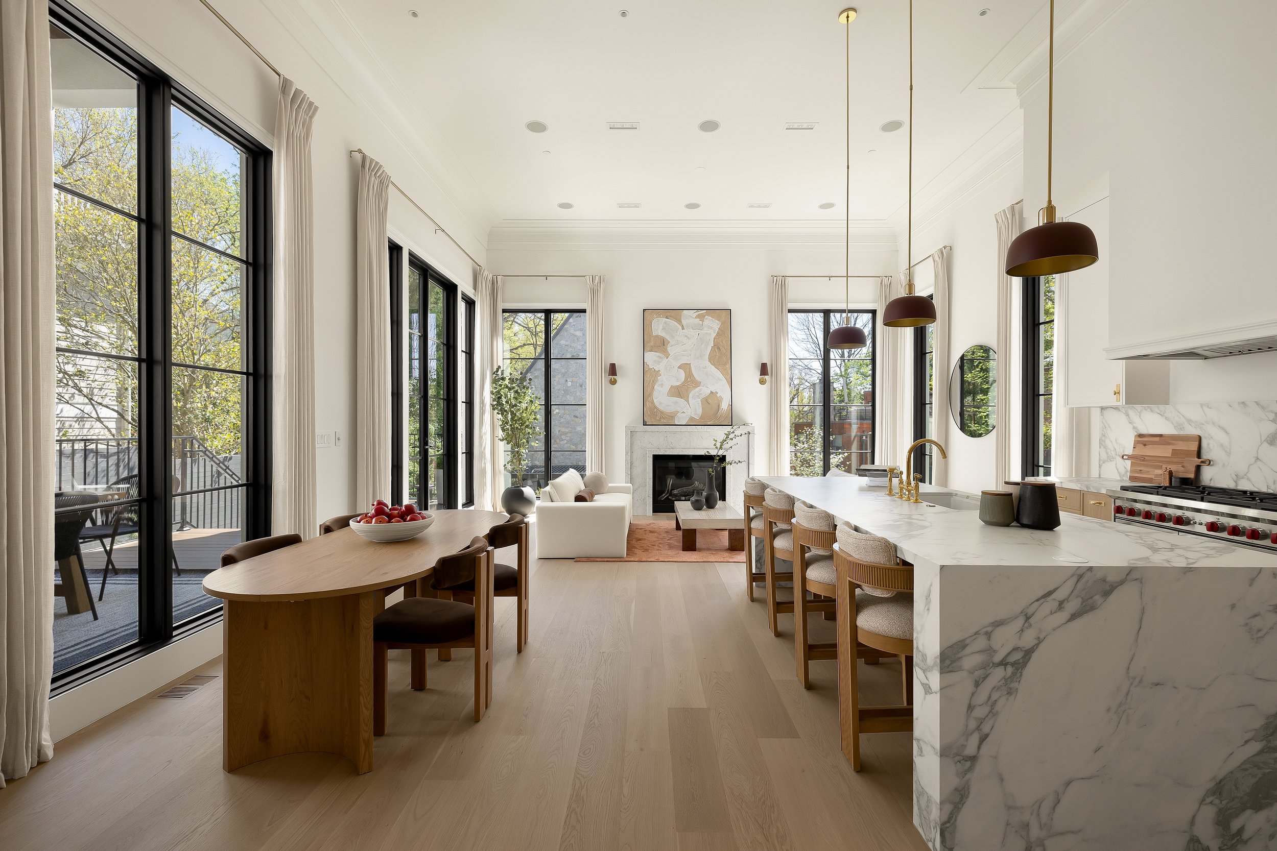 5122 Cathedral Ave NW Arch-0077.jpg