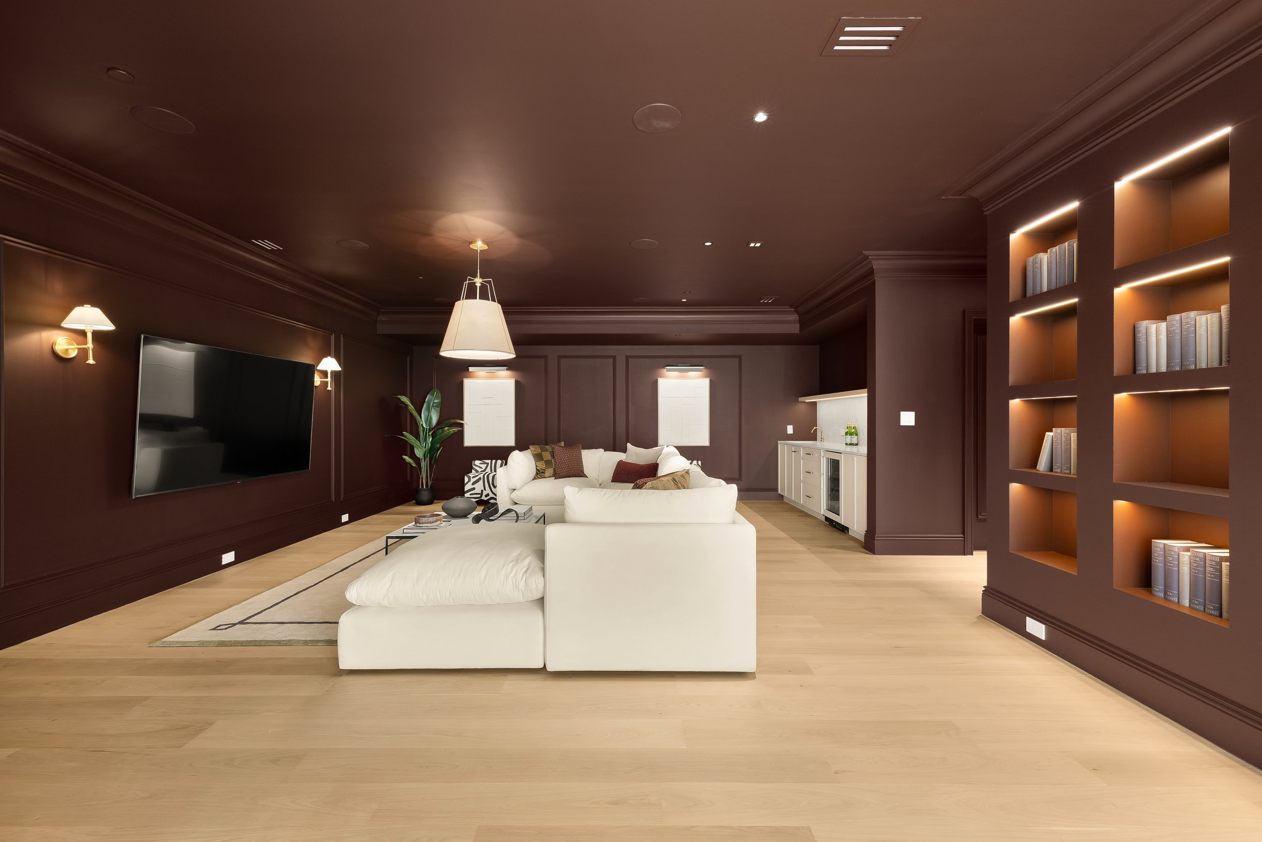 5122 Cathedral Ave NW-0167.jpg