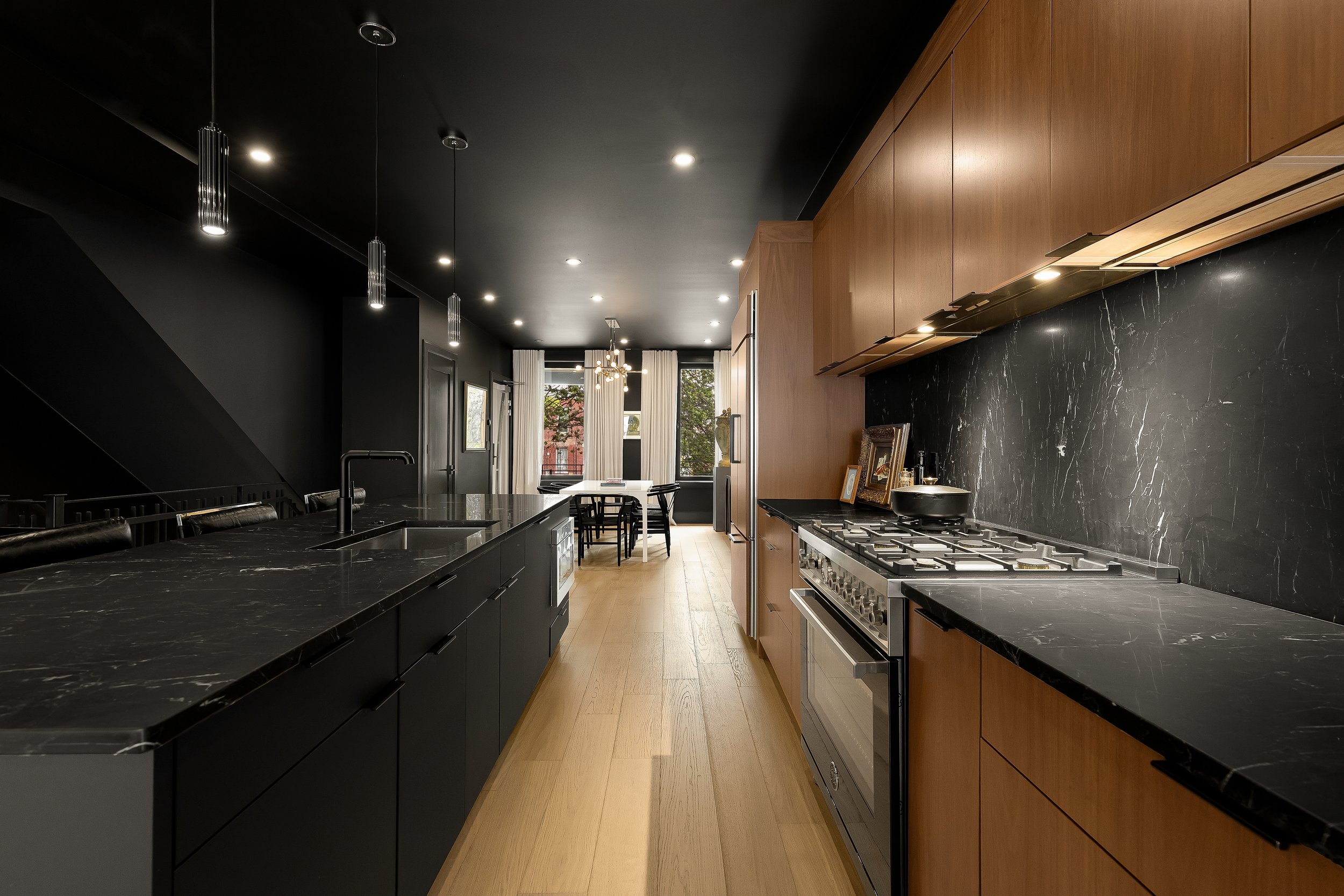 2534 11th St NW 1-0014.jpg